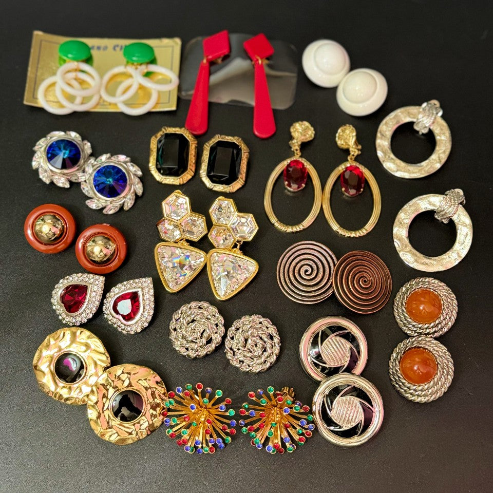Vintage clip on earrings lot hotsell