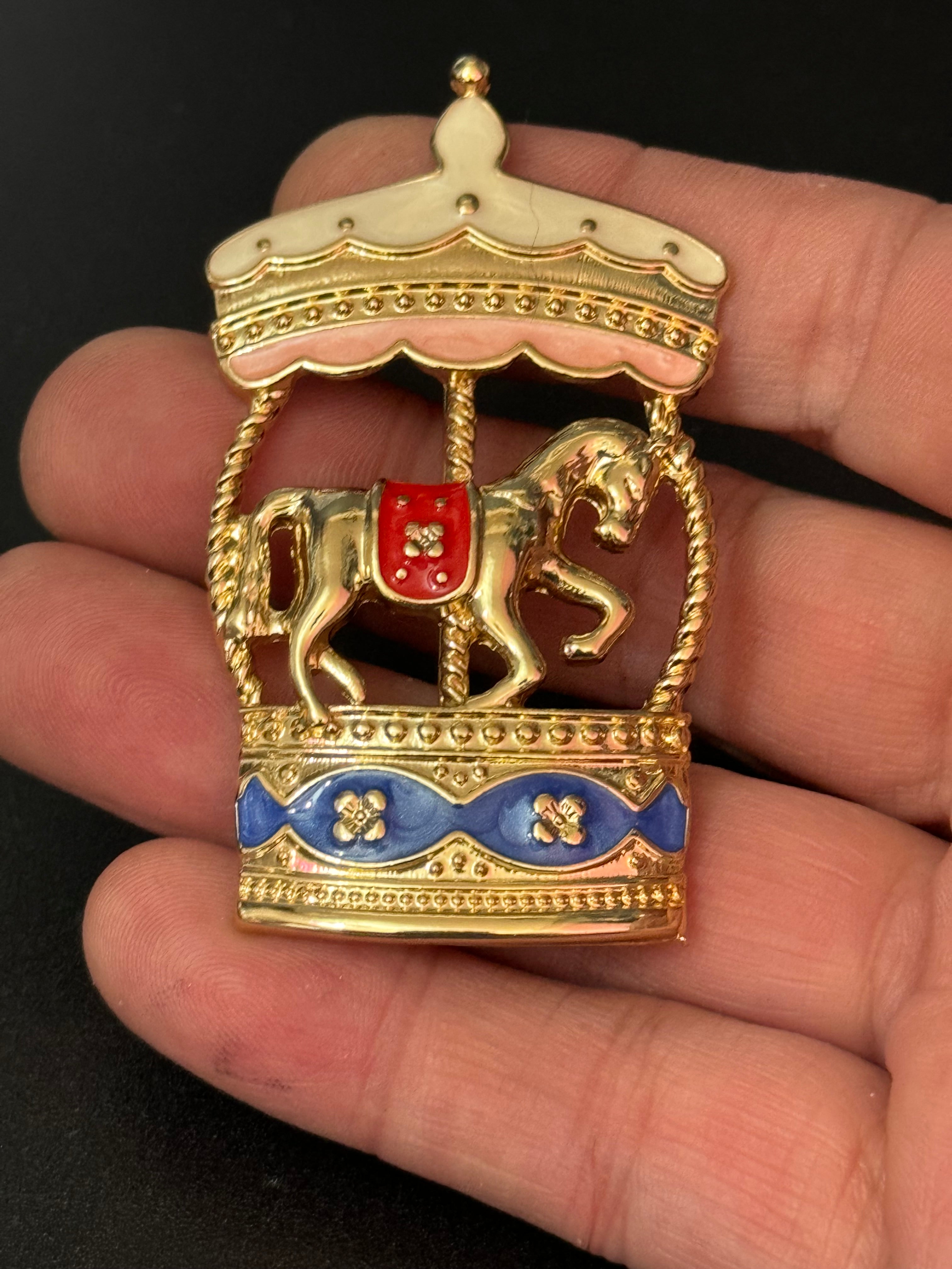 Novelty fairground merry go round carousel horse brooch