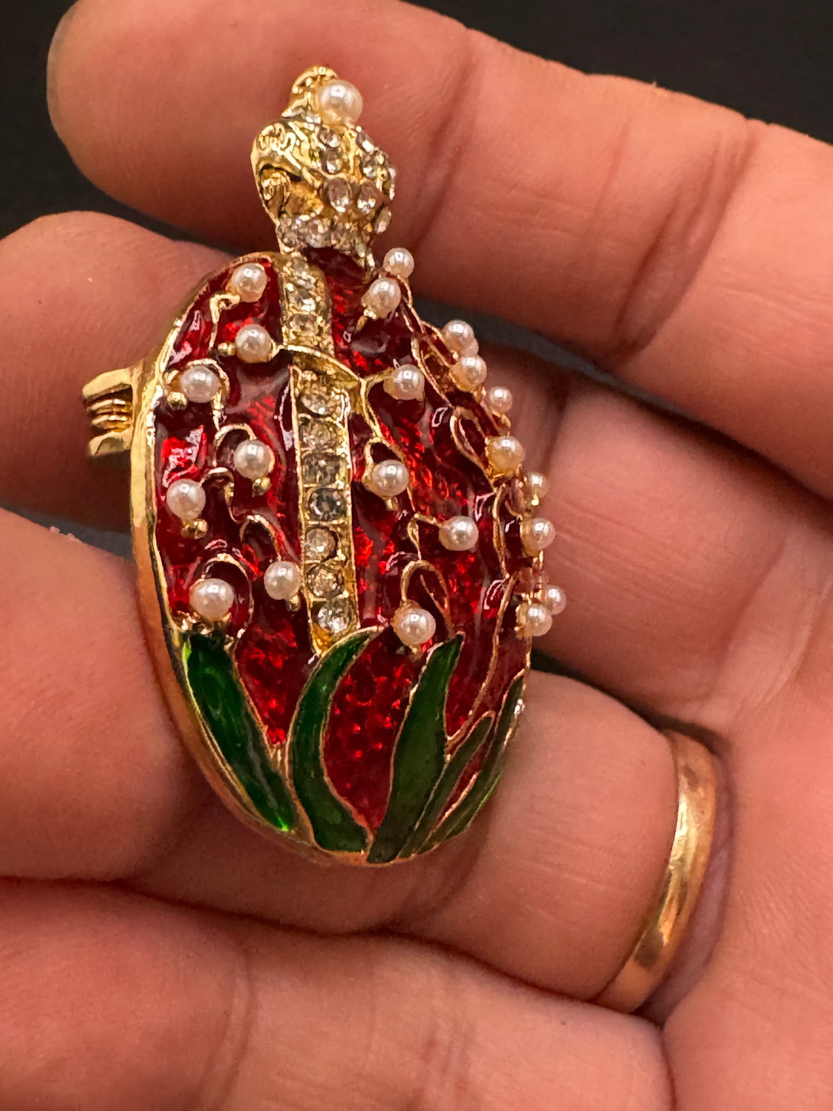 Red enamel Rhinestone pomegranate brooch, gold tone , festive jewellery