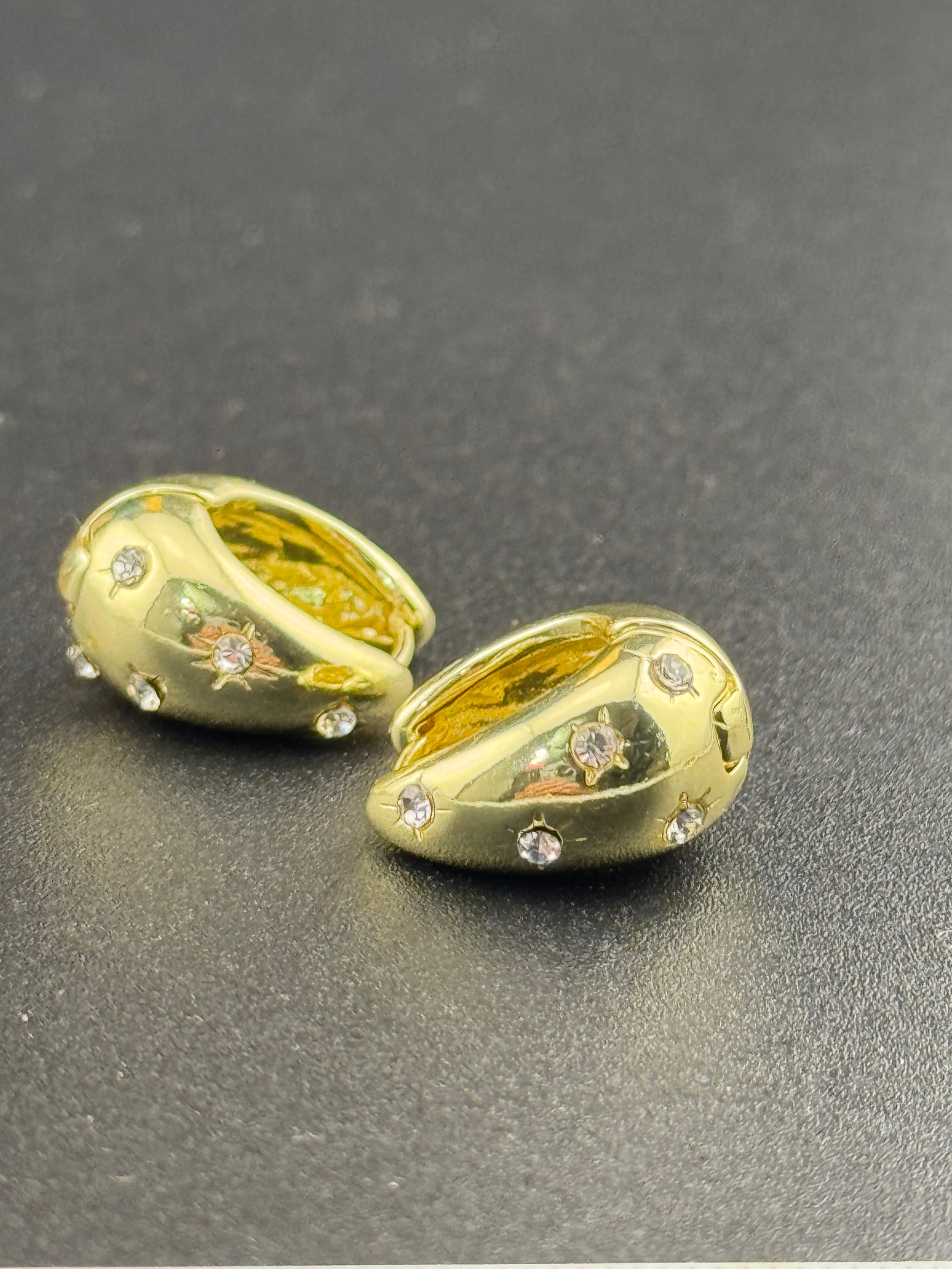 Clear diamante star cut CZ diamanté small wide hoop earrings