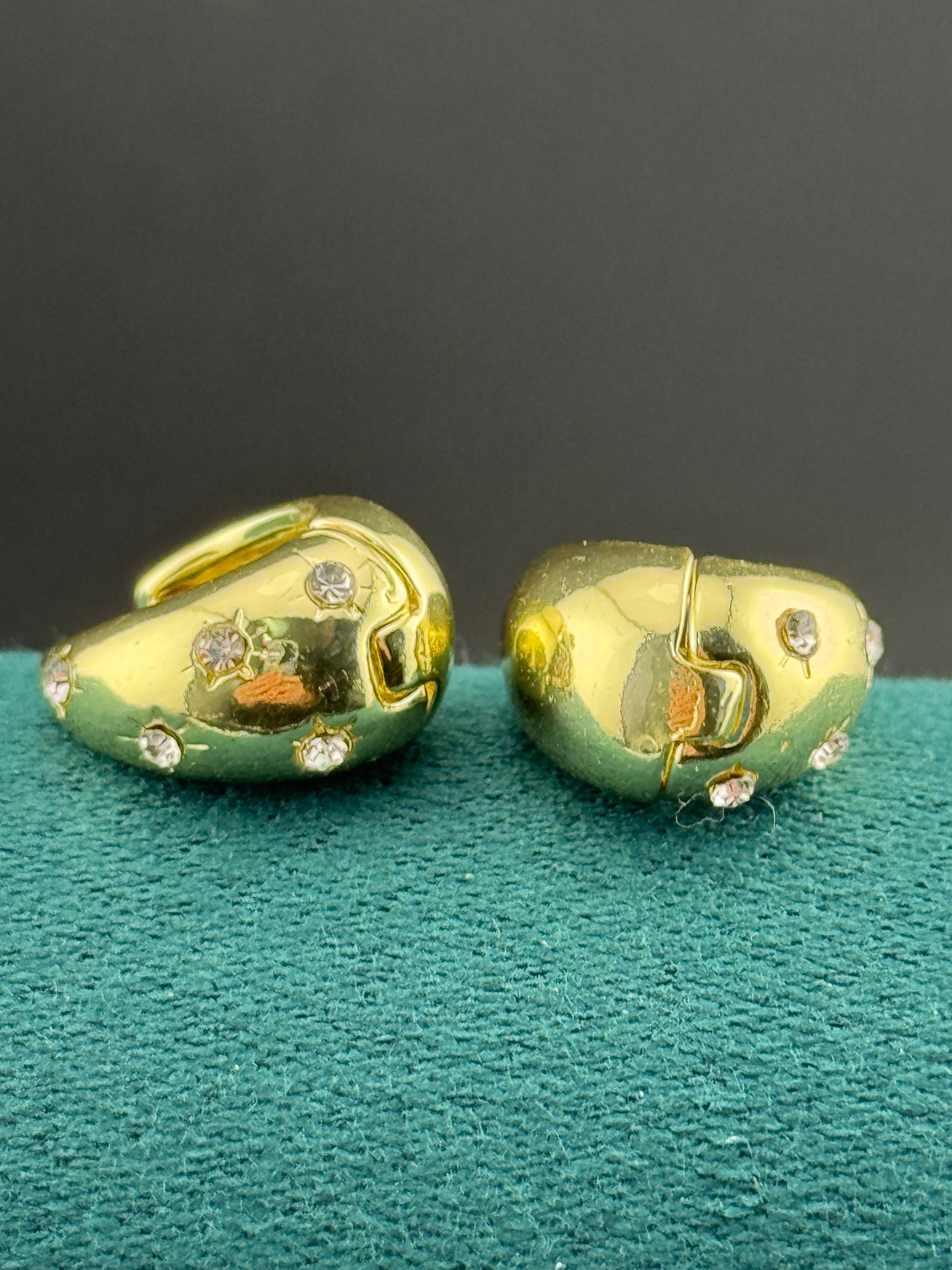 Clear diamante star cut CZ diamanté small wide hoop earrings