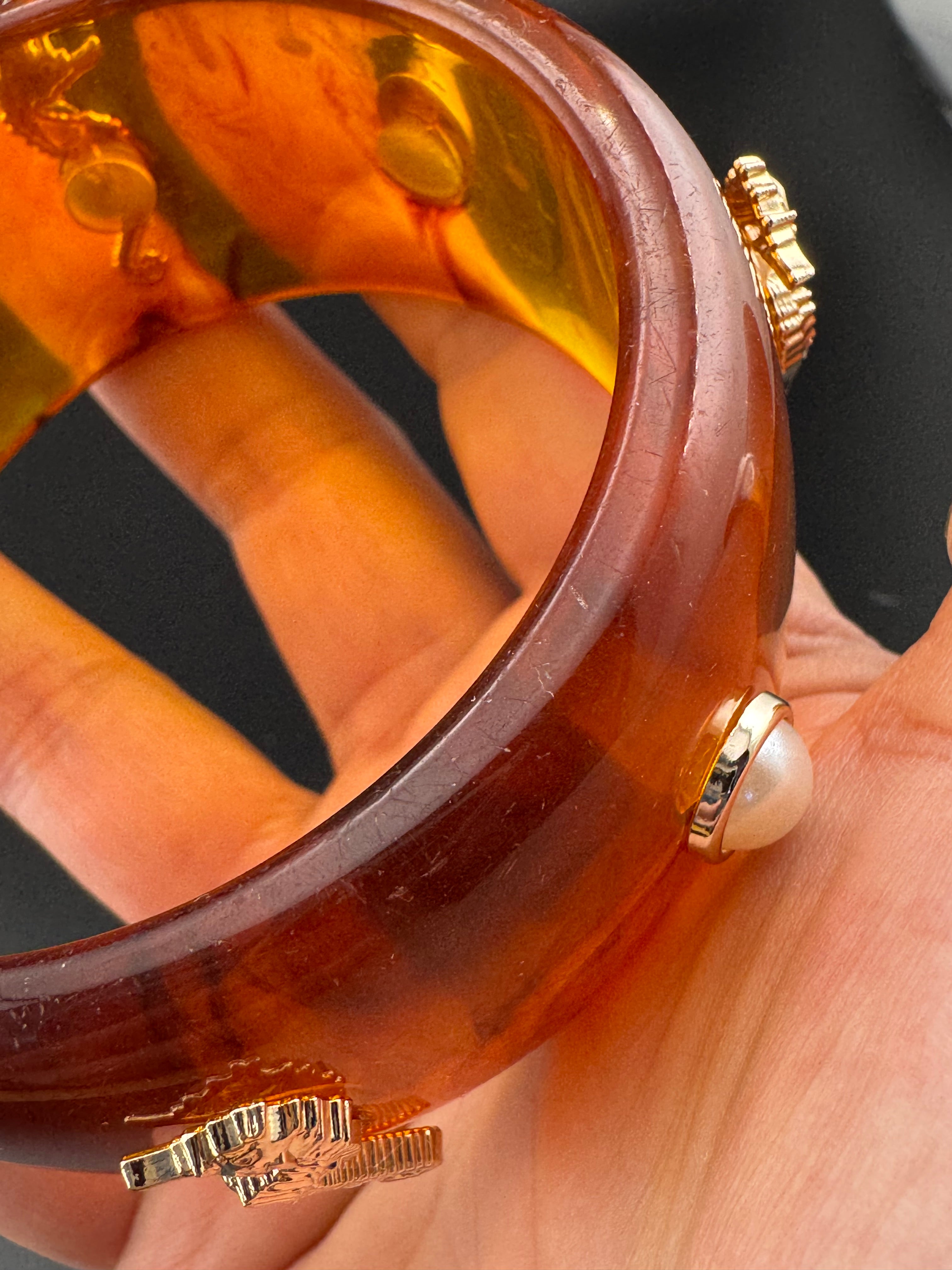Nautical gold seahorse faux tortoiseshell wide brown acrylic pearl plastic bangle bracelet