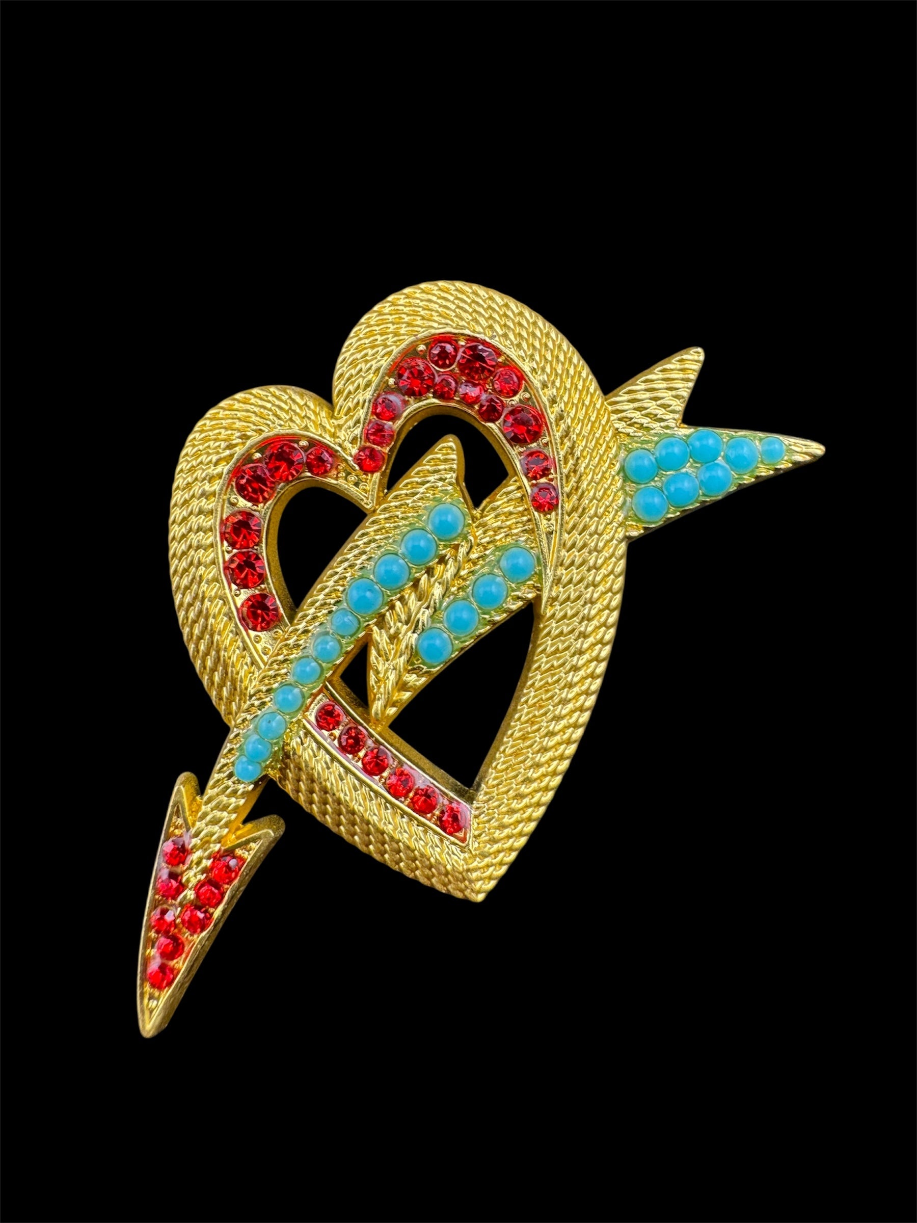 Valentine’s Day love heart brooch, gold tone with ruby diamantés