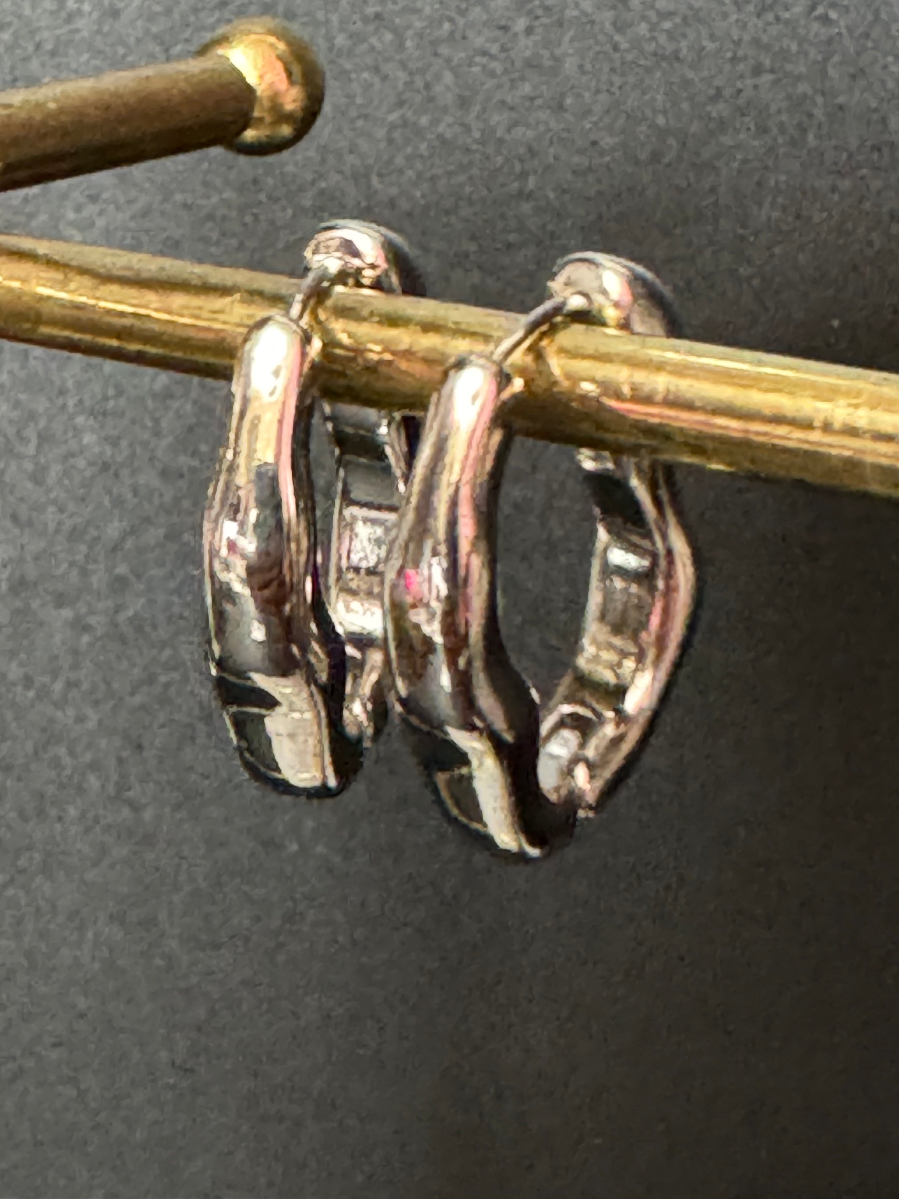 Silver Modernist abstract metal snap on hinged hoop earrings