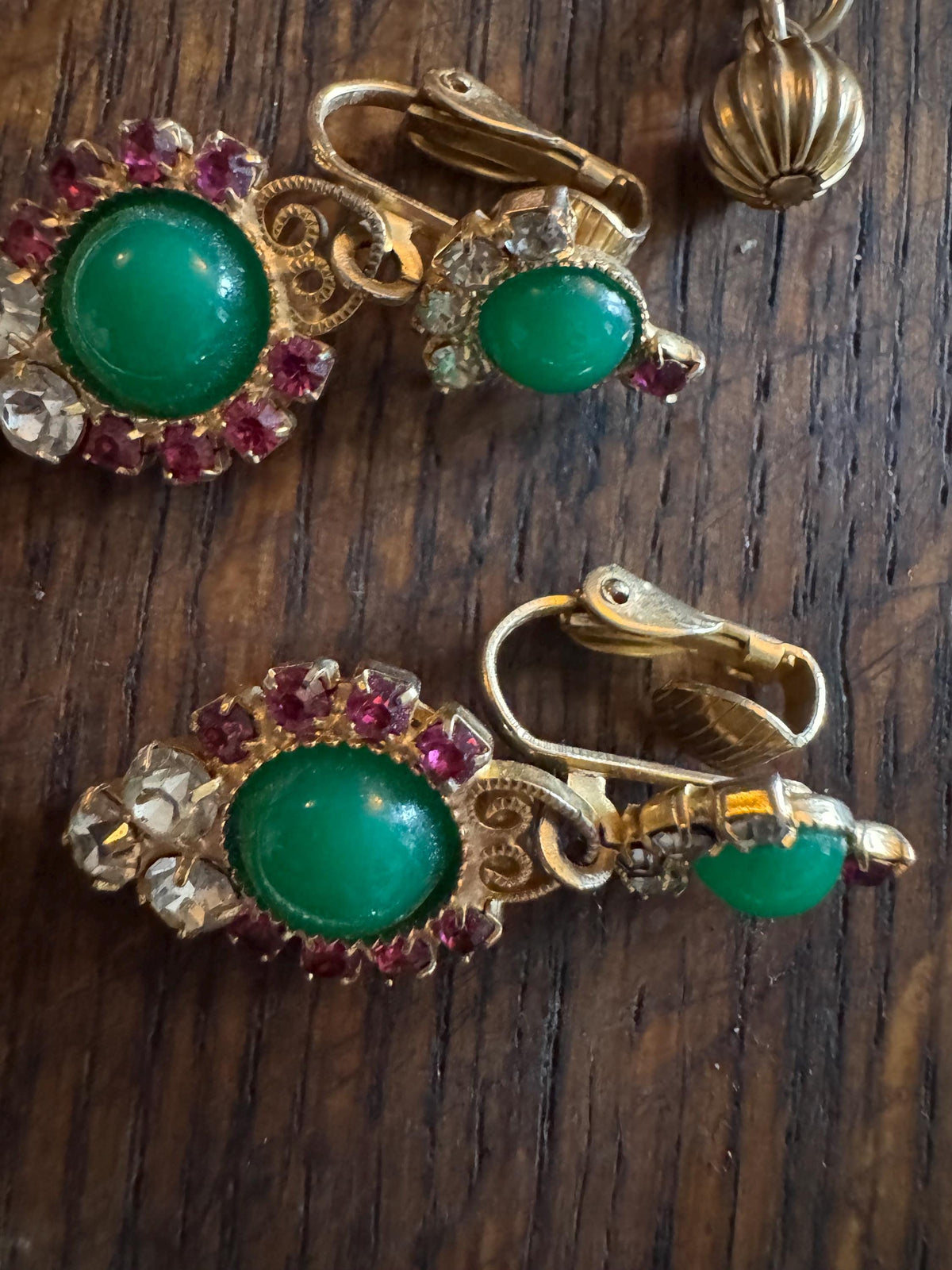 Vintage Juliana Jewelry Set, Pink Rhinestone, Green Cabochon, Gold Mesh