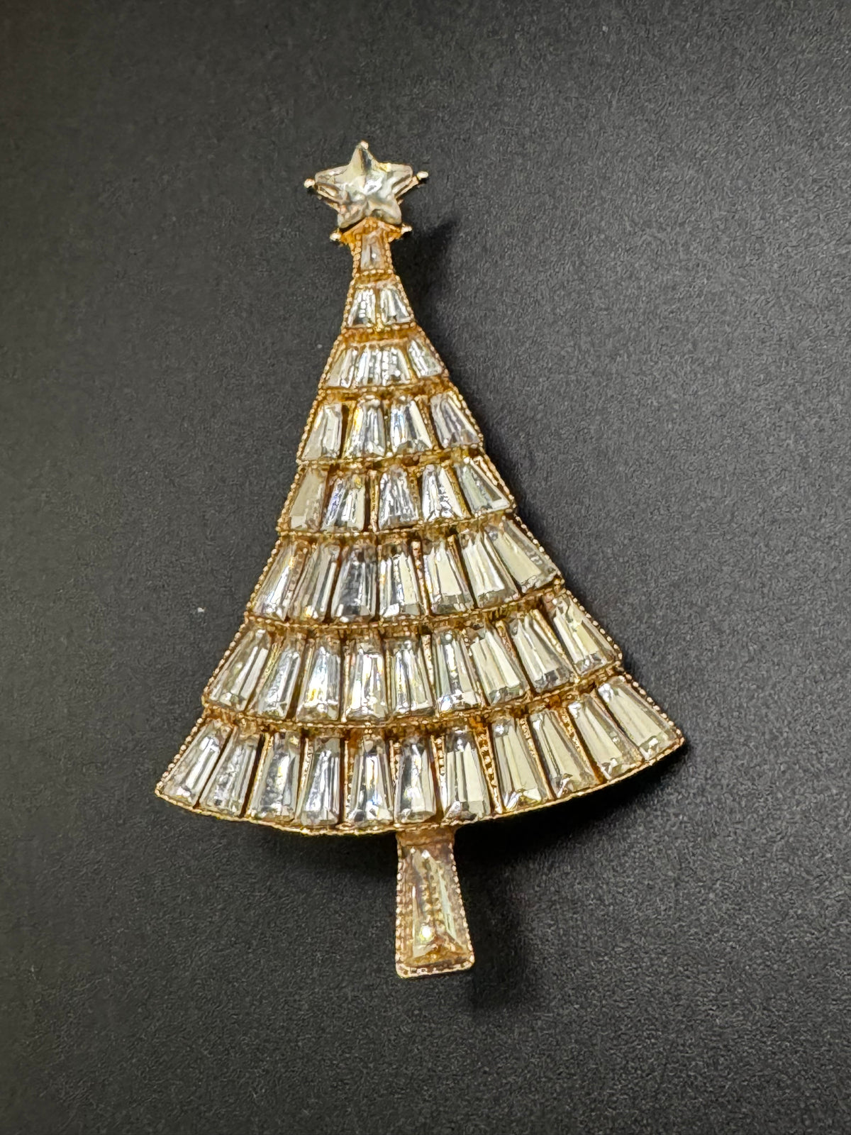 Rhinestone Christmas tree brooch, gold tone , festive jewellery