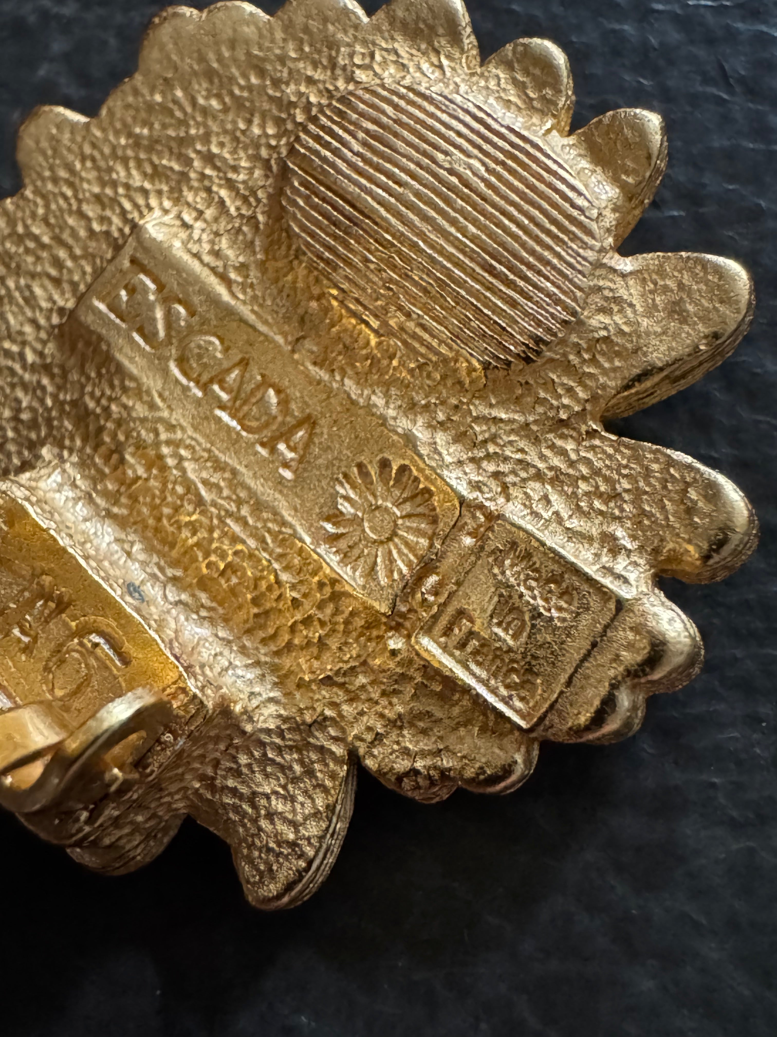 Vintage ESCADA gold Daisy clip on earrings, French designer