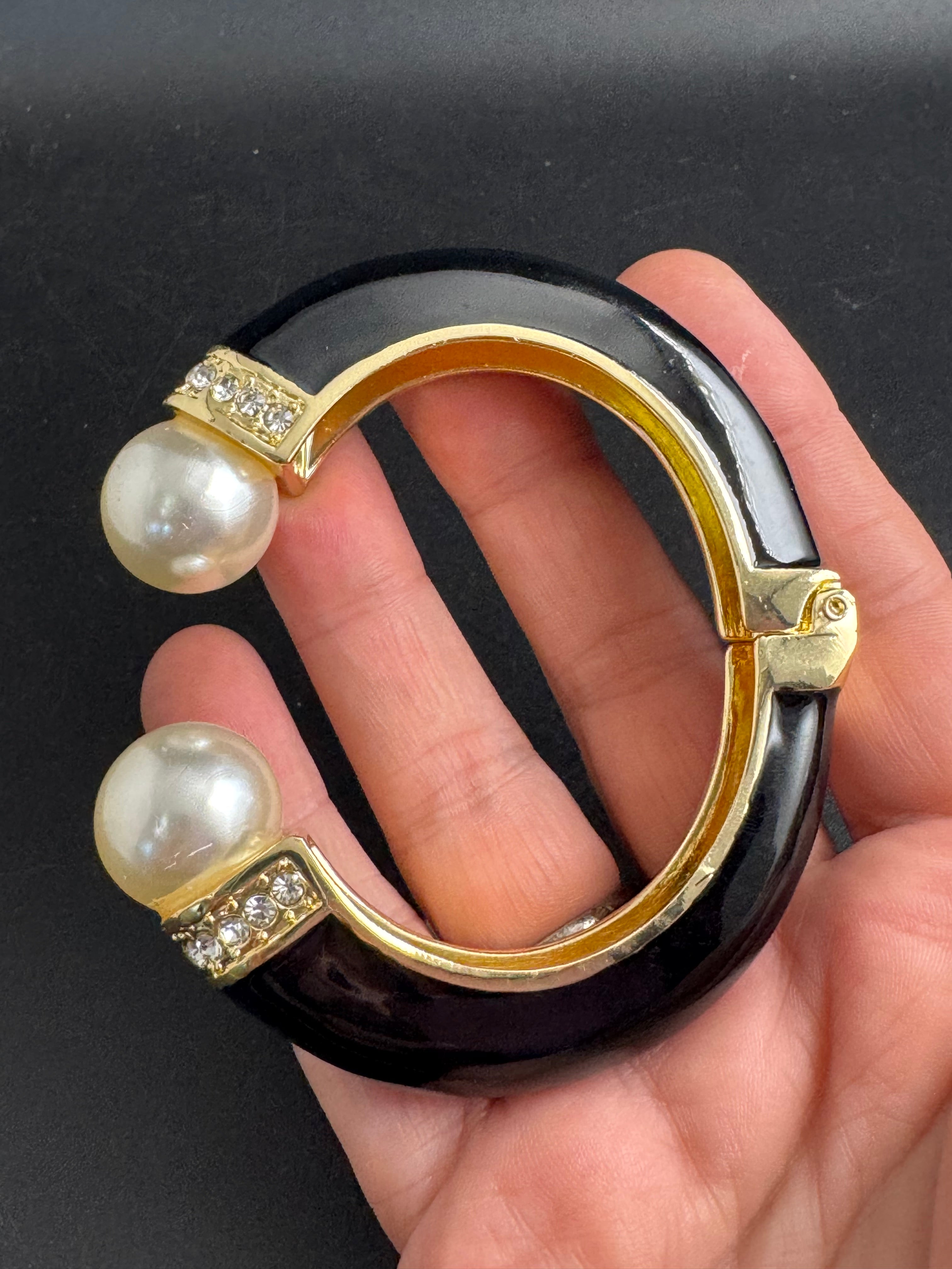 Classic black enamel Crystal clamper Bangle with pearl ball ends