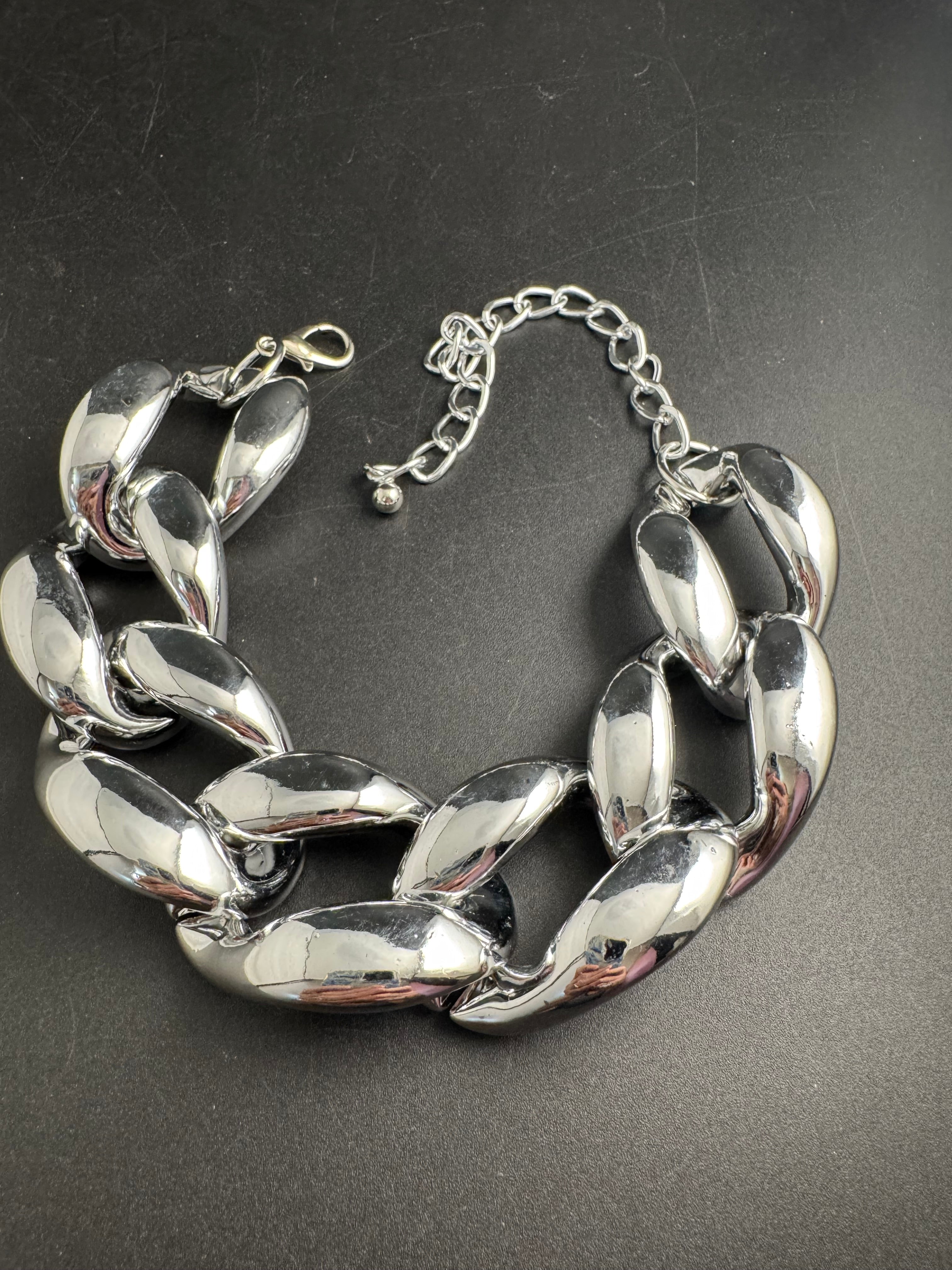Chunky silver acrylic curb link choker necklace, oversized statement jewellery
