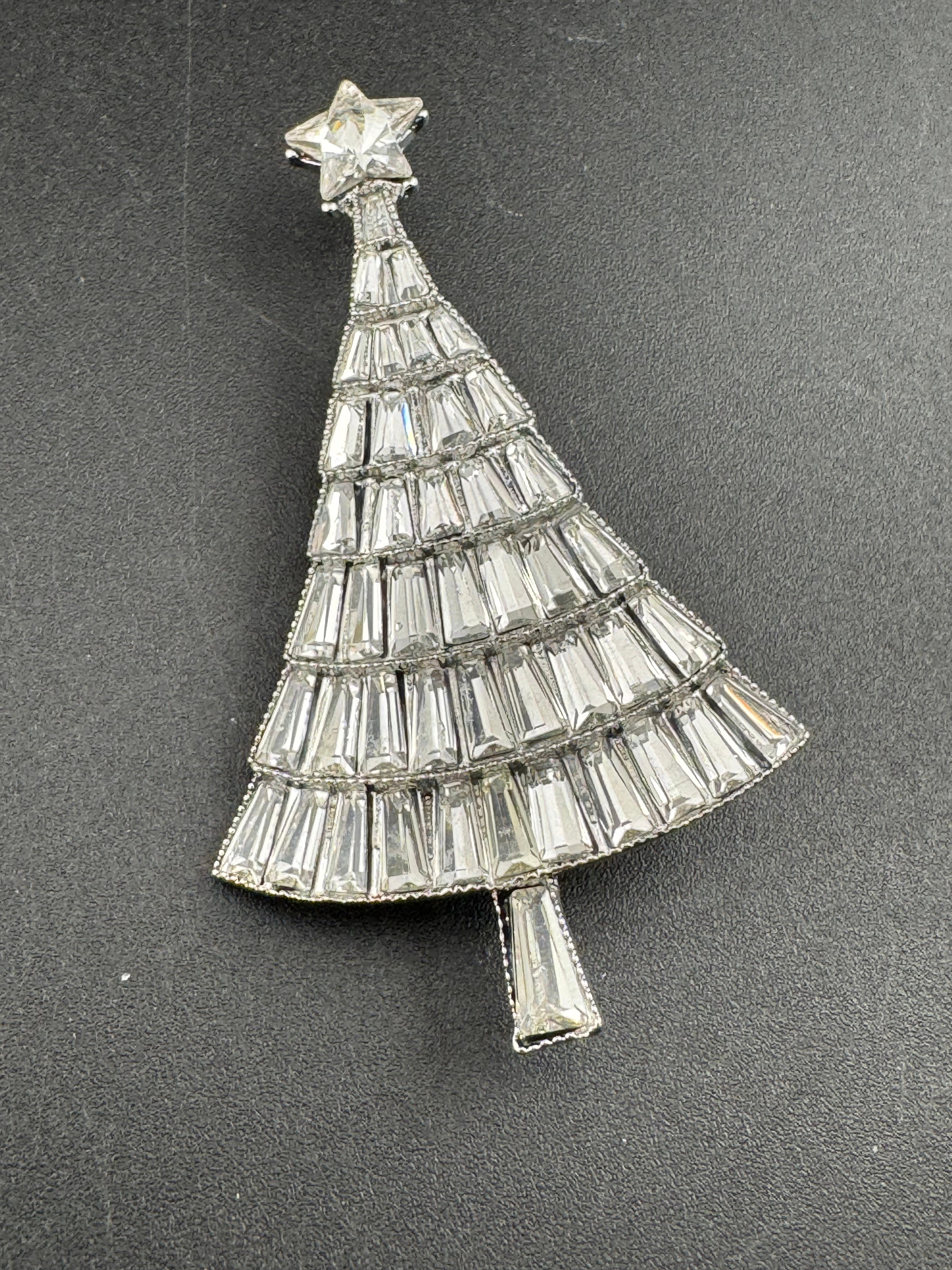Baguette Crystal diamanté Christmas tree brooch, silver