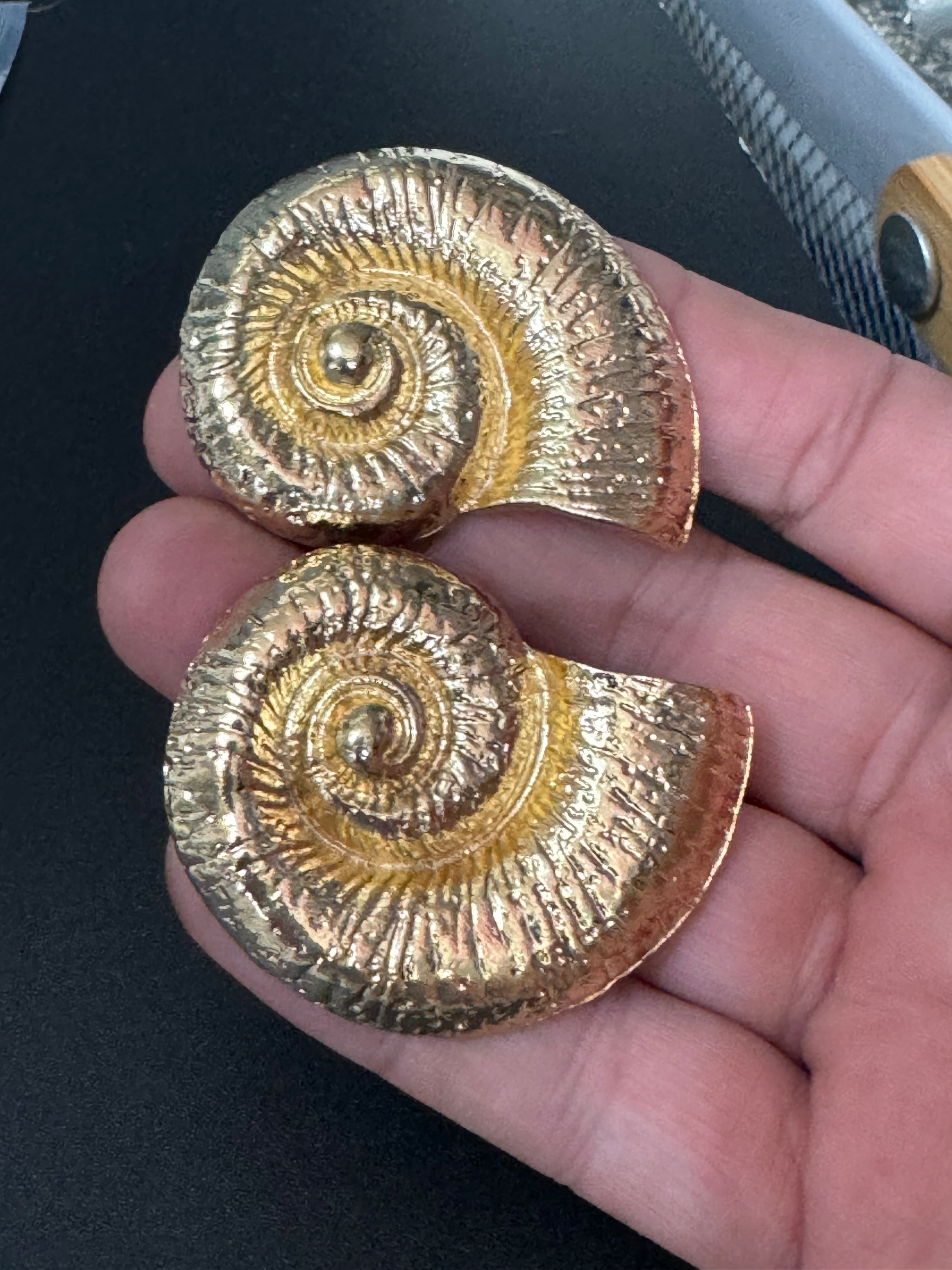 Oversized gold tone sea shell nautical earrings pierced