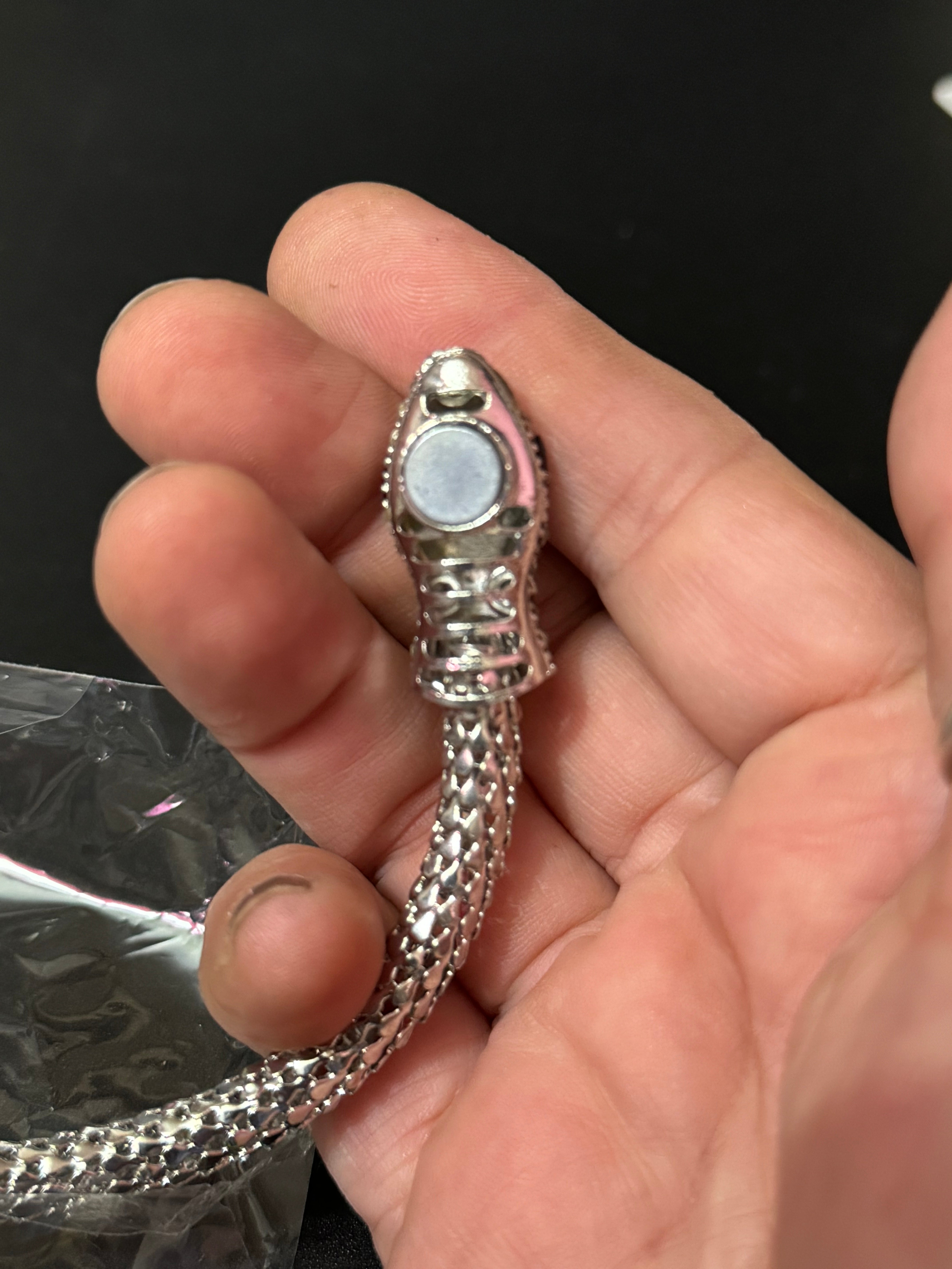 Silver tone mesh bendy wrap round magnetic snake choker collar necklace