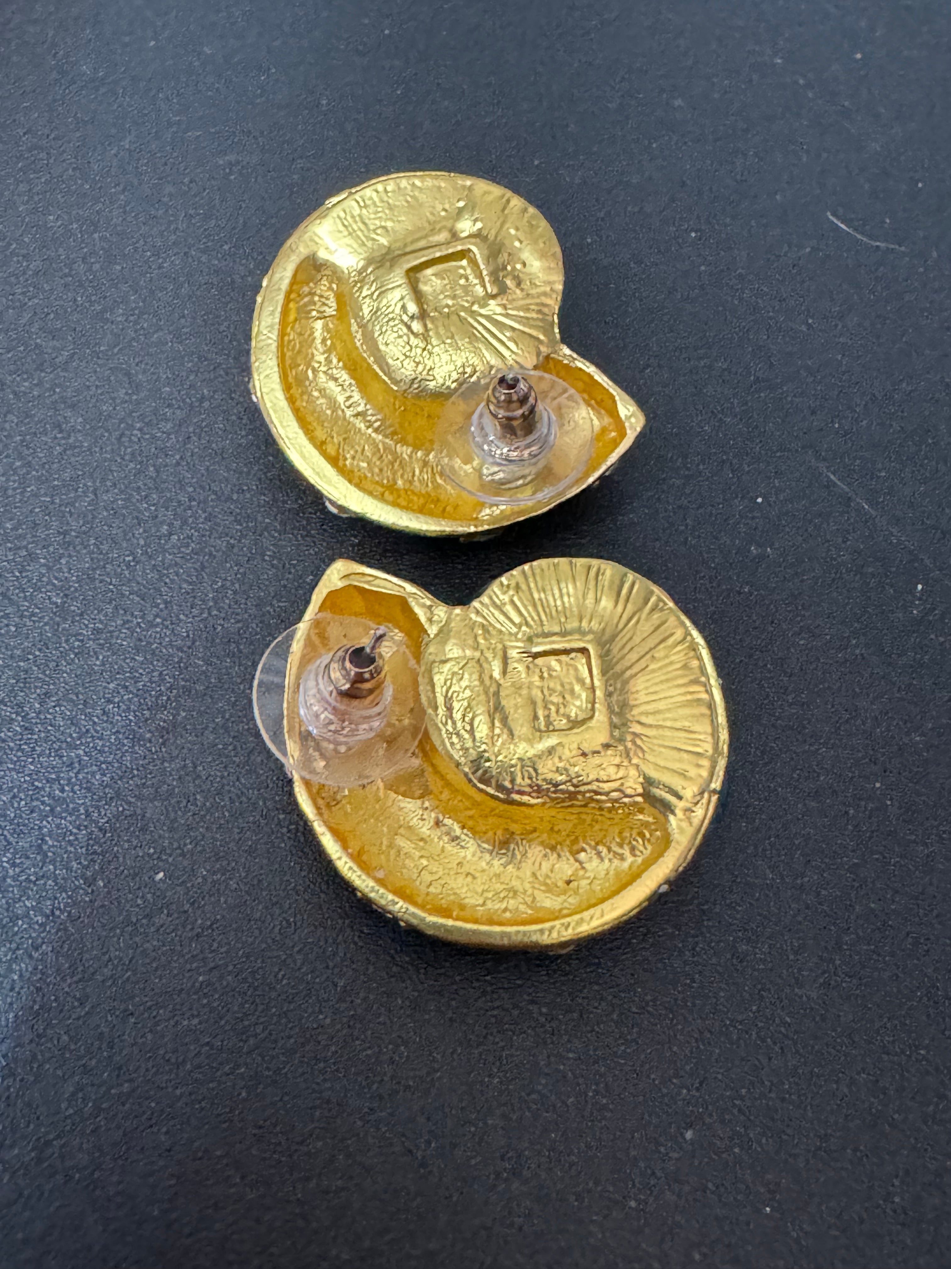 Diamanté crystal sea green acrylic gold tone ammonite seashell nautical earrings pierced