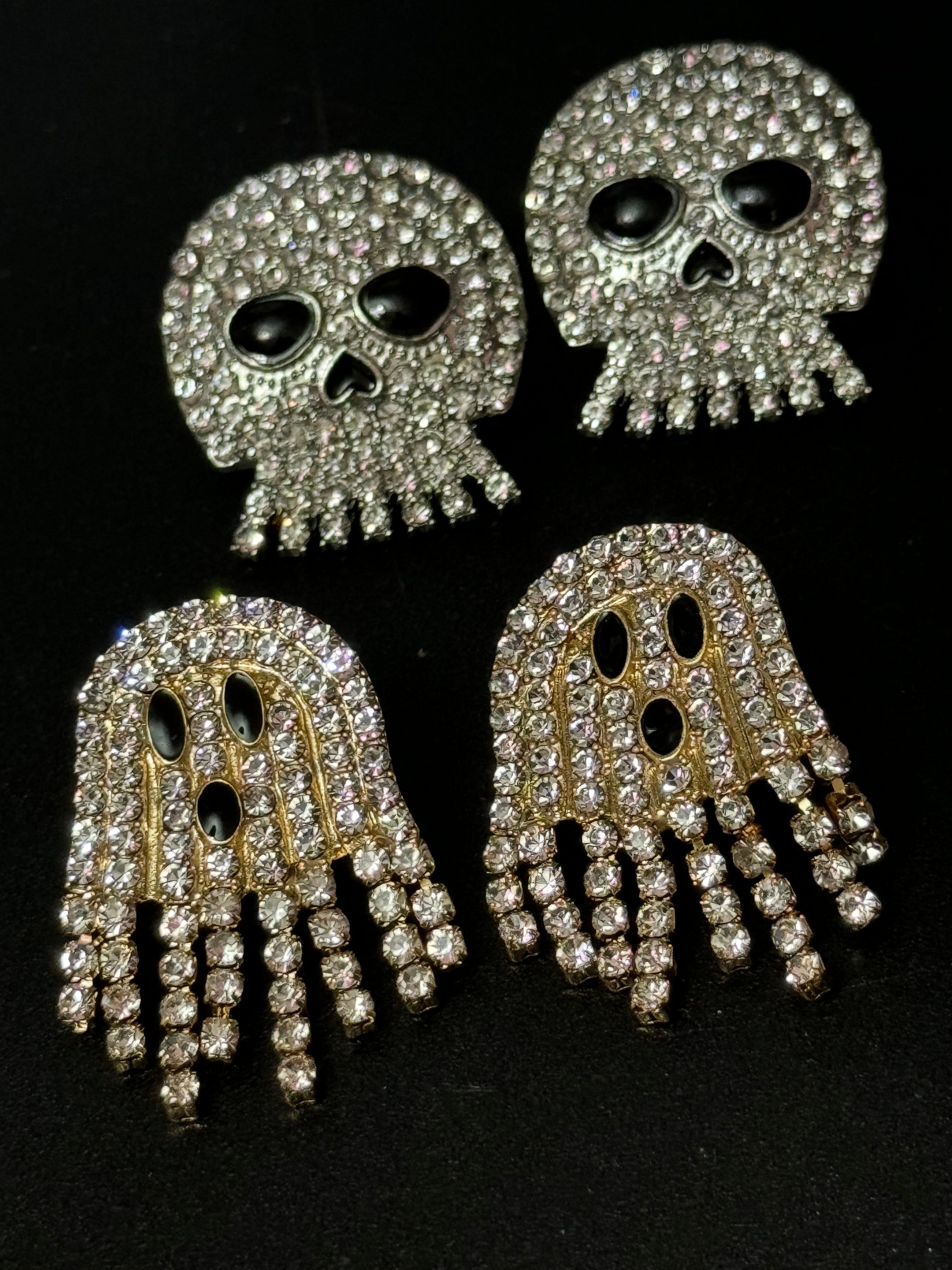 Spooky crystal diamanté skeleton skull earrings for Halloween