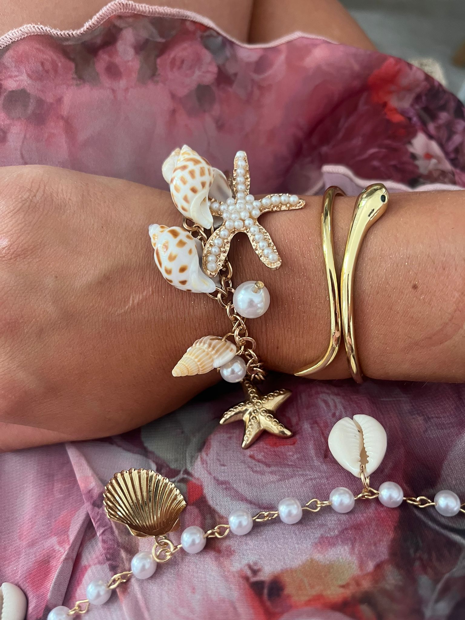 Tropical seashell pearl charm bracelet