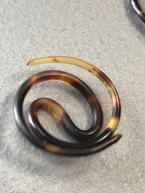 Antique 2.5cm hair screws Faux Tortoiseshell French art deco plastic hair twists