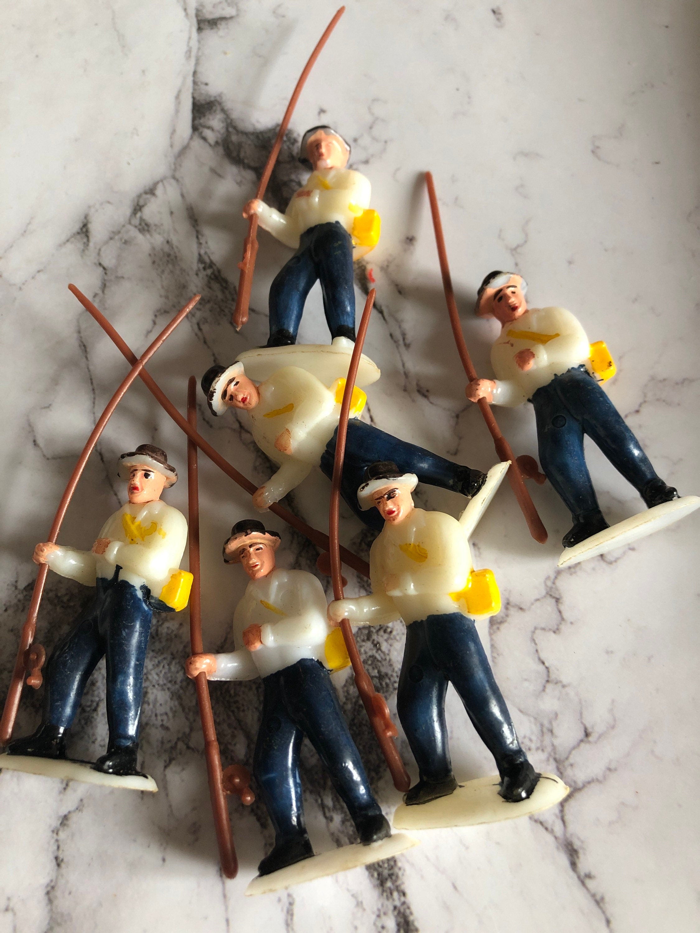 Vintage Fisherman Cake Topper: Retro Birthday Father's Day Decoration