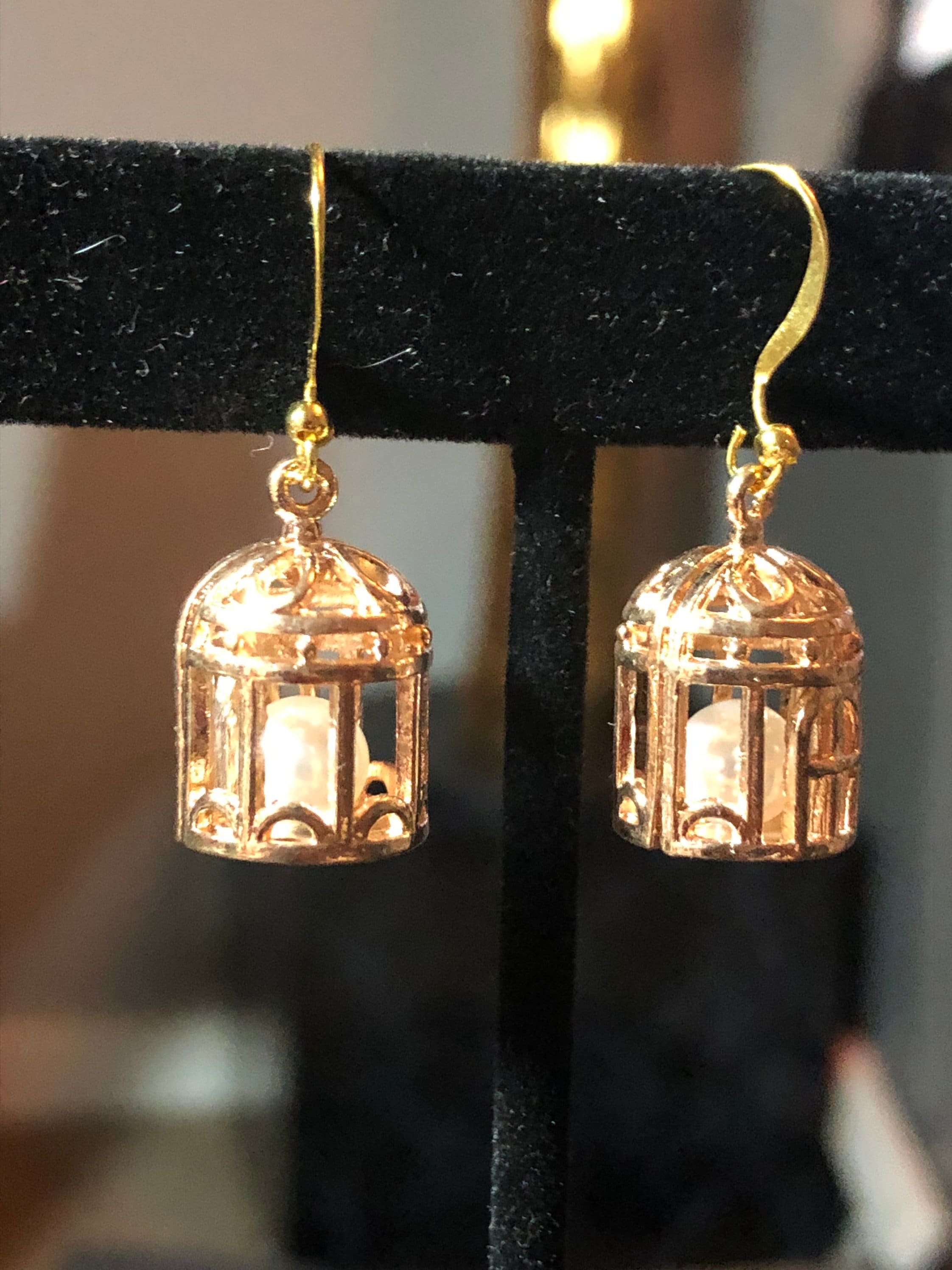 Vintage style gold tone bird cage earrings with inner Pearl pierced ears