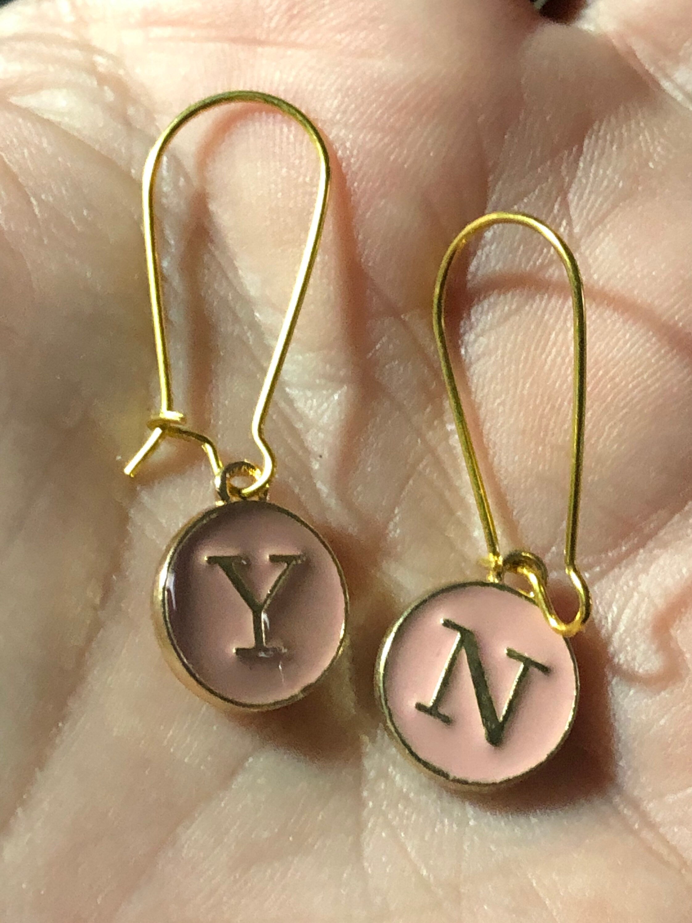 Novelty sexy yes no earrings pink enamel gold tone