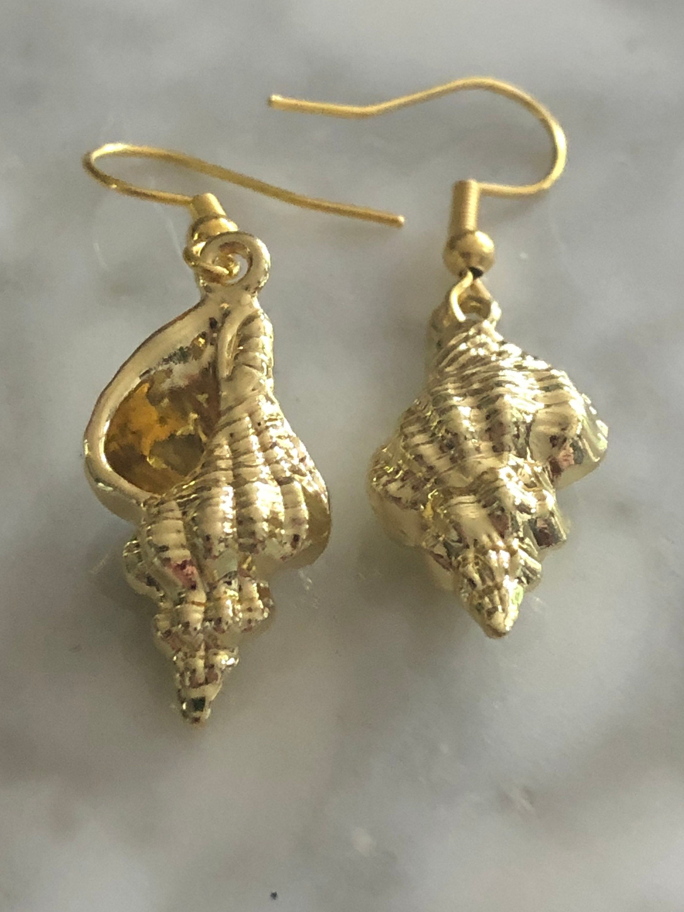 Nautical gold tone conch seashell 4cm drop earrings pierced ears