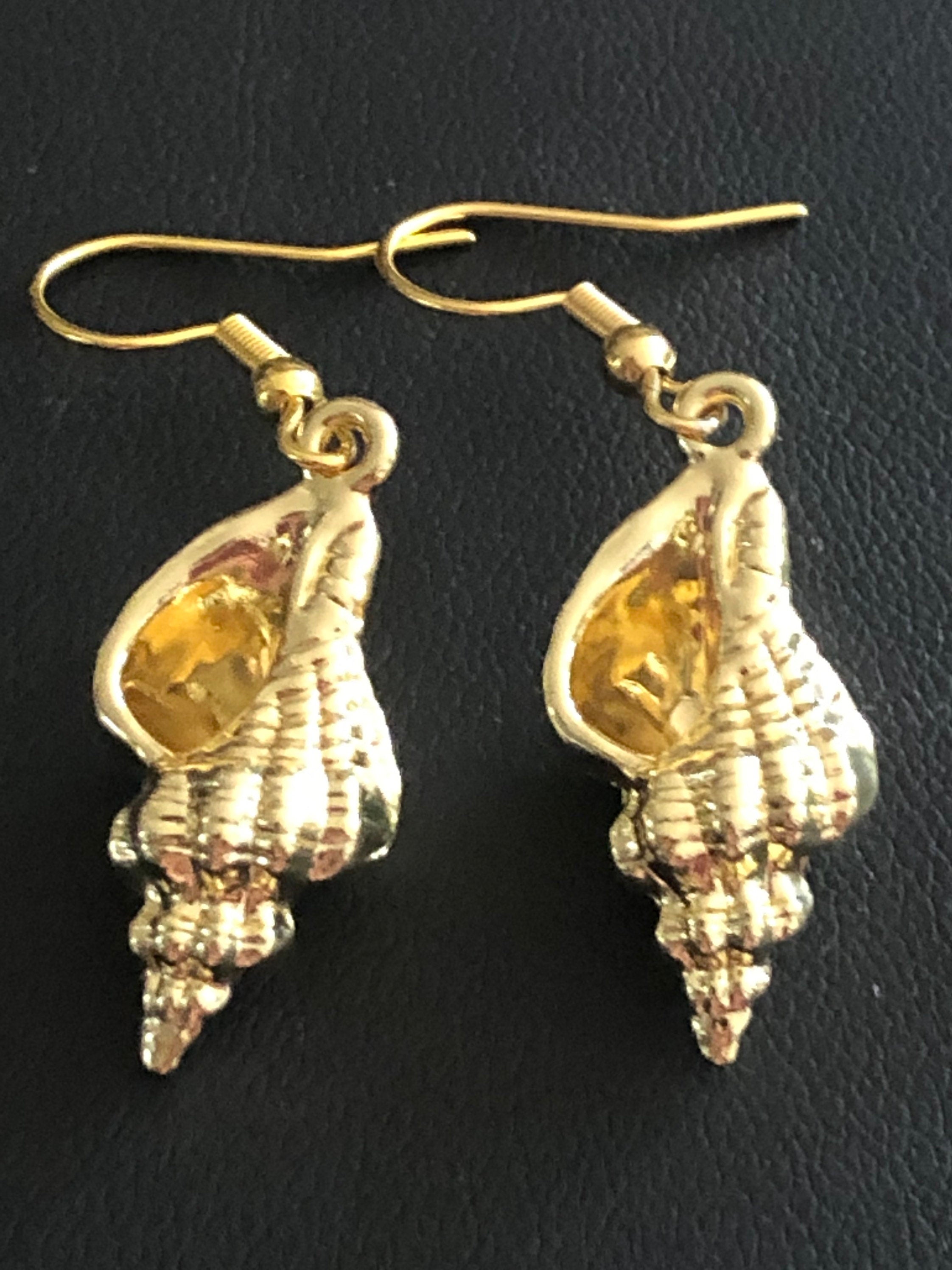 Nautical gold tone conch seashell 4cm drop earrings pierced ears