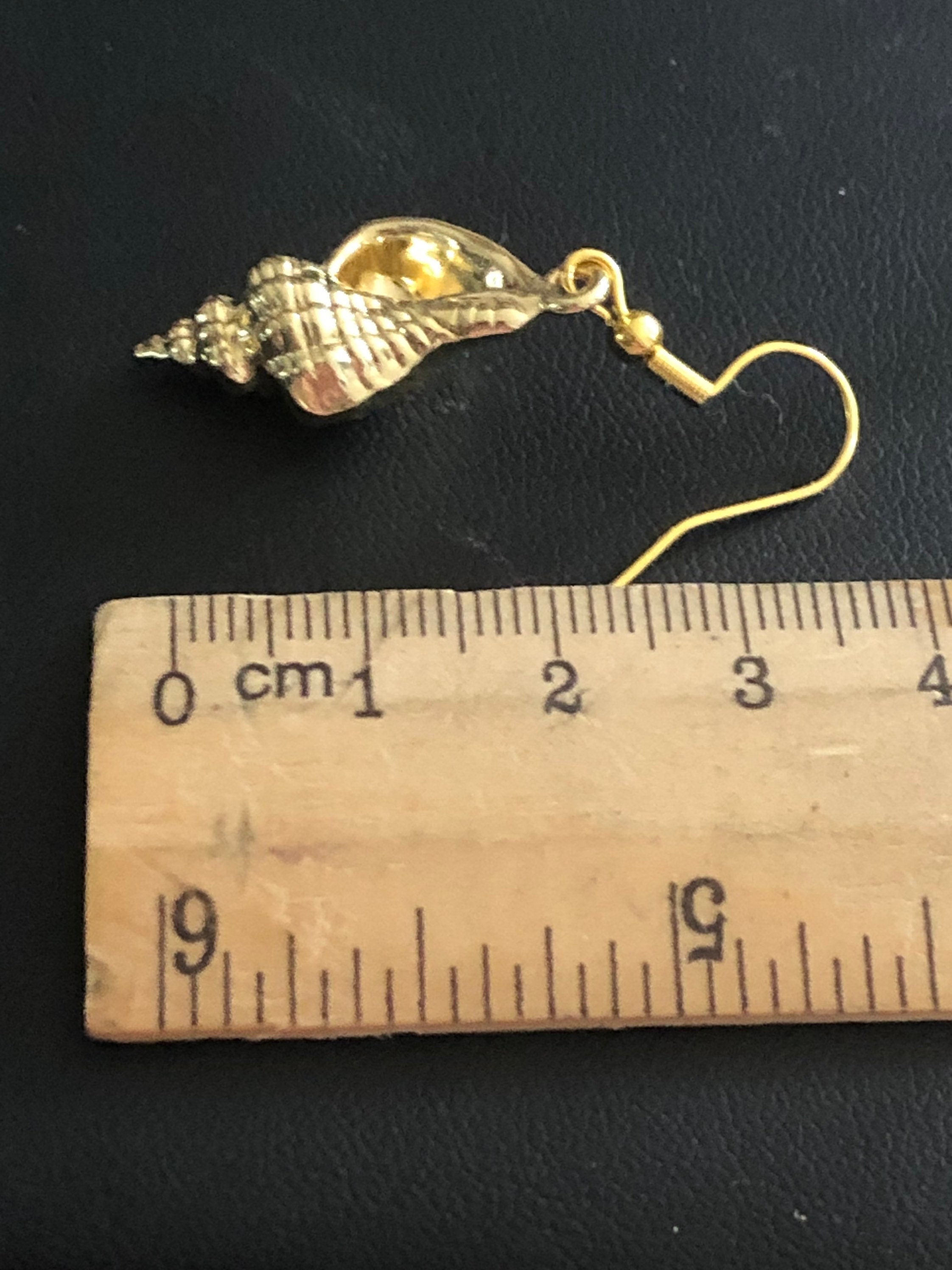 Nautical gold tone conch seashell 4cm drop earrings pierced ears