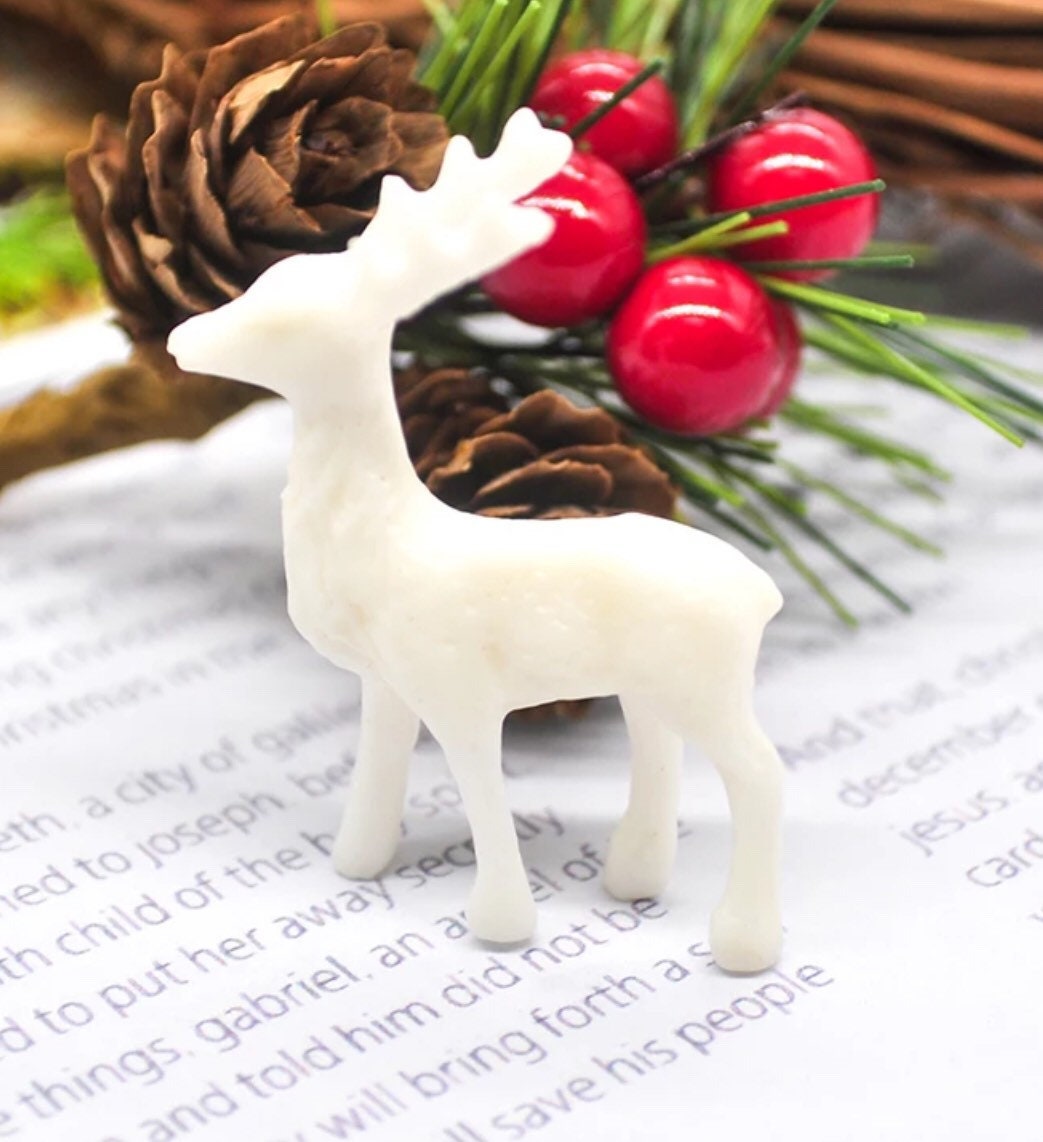 White Reindeer Cake Topper: Plastic Stag Animal Decoration