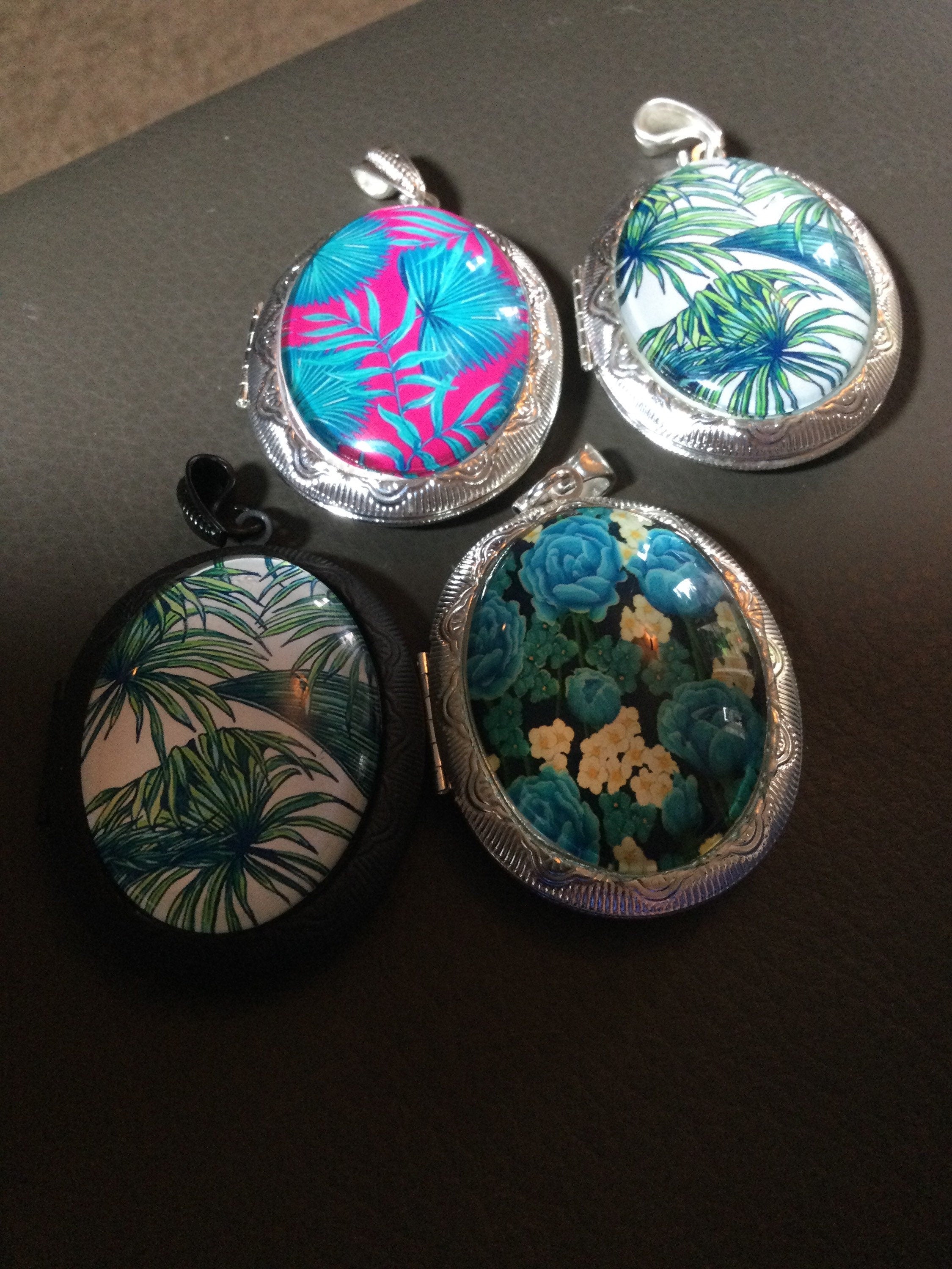 Tropical Palm Tree Locket Pendant, Matte Black Oval Photo Keepsake