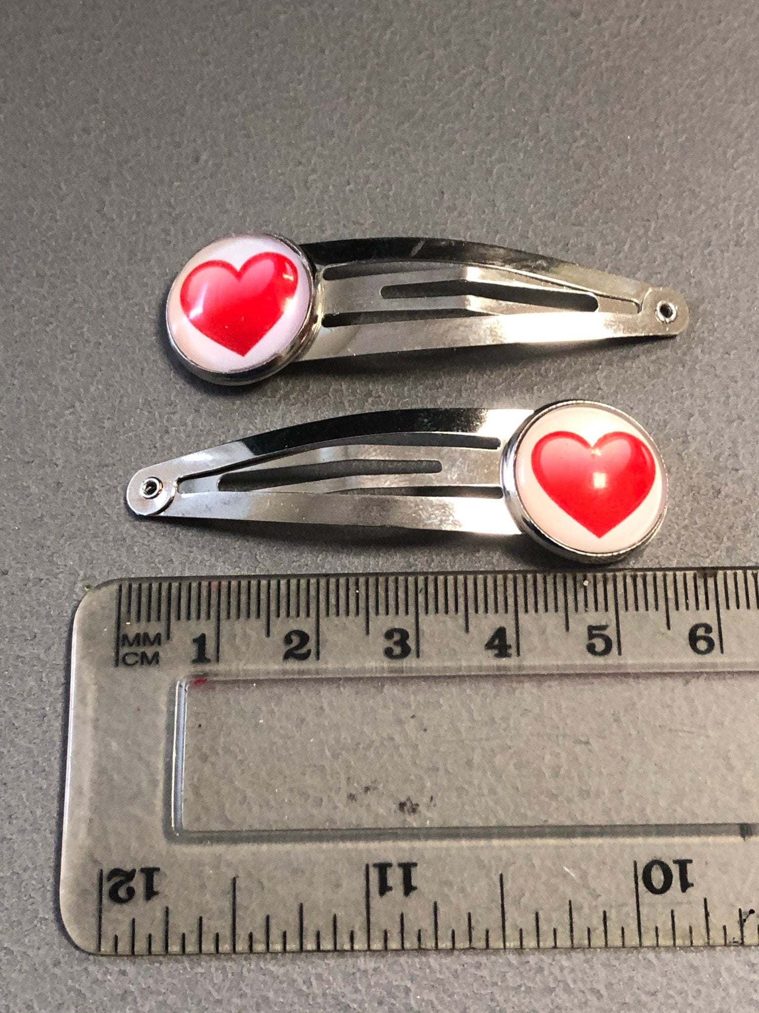 pair of red love heart hair clips silver tone snap lock closure girls