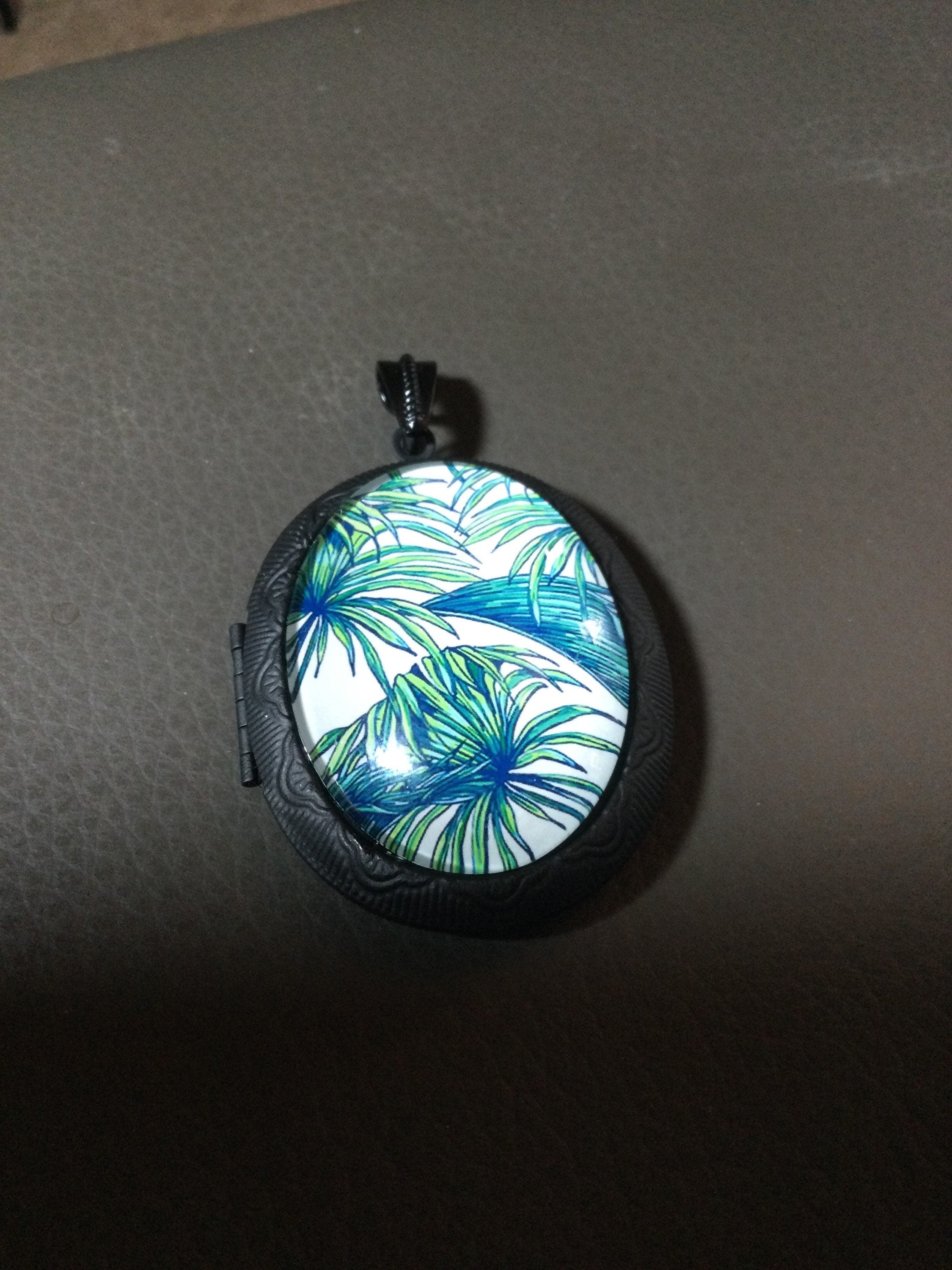 Tropical Palm Tree Locket Pendant, Matte Black Oval Photo Keepsake