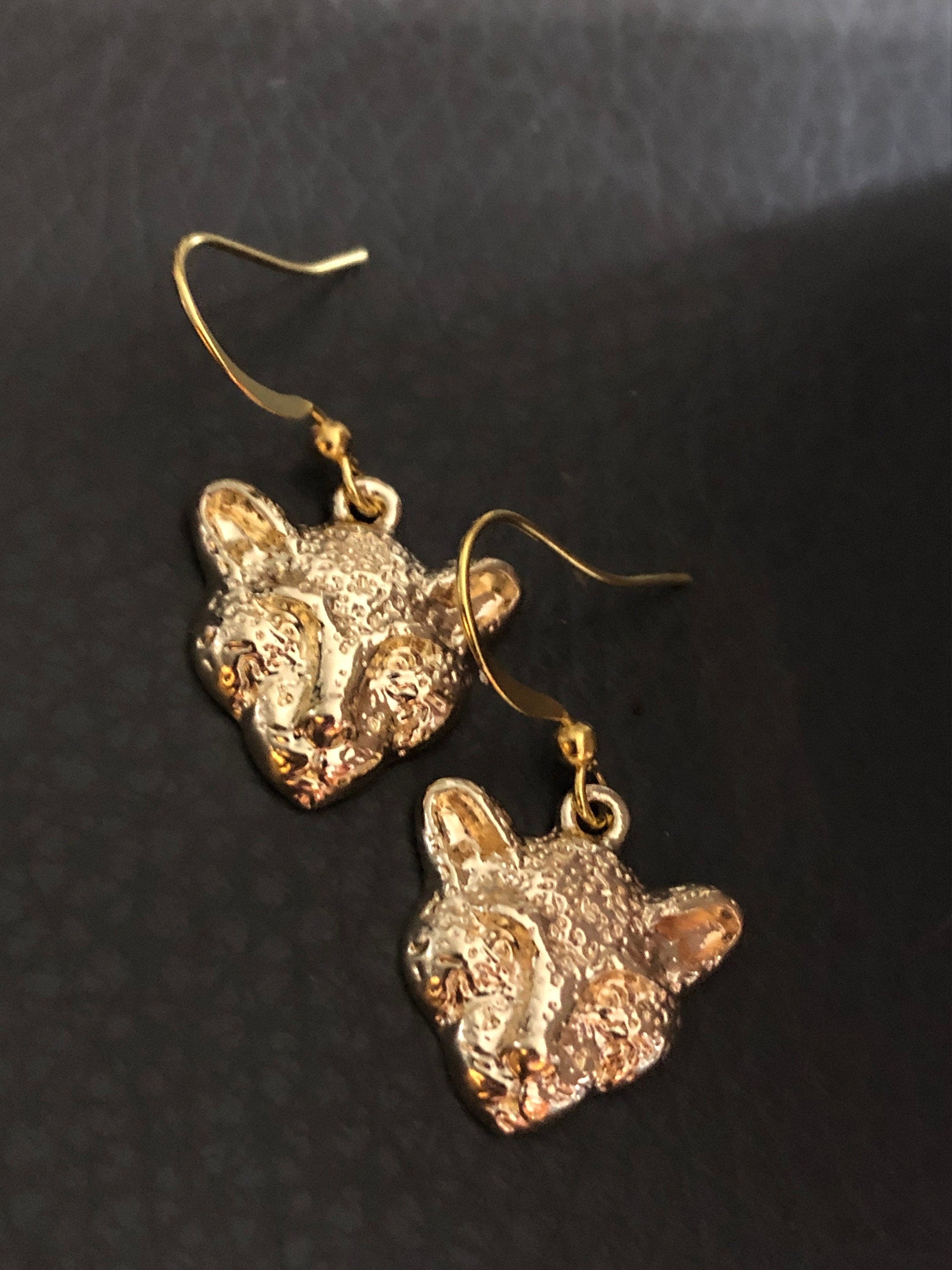 leopard panther cat dangly drop earrings gold tone