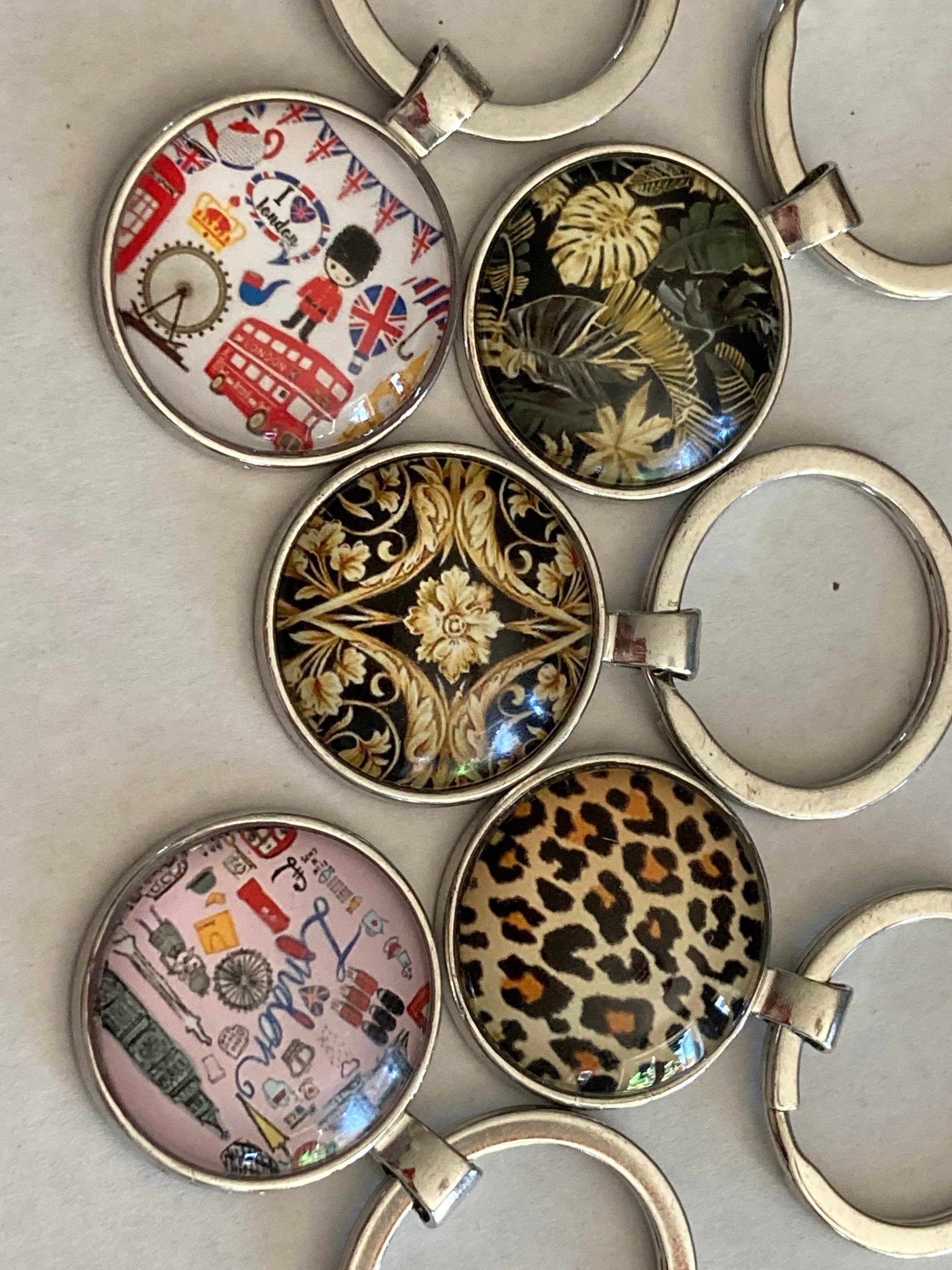 white faux Pearl silver keyring with 25mm plastic domed Pearl cabochon