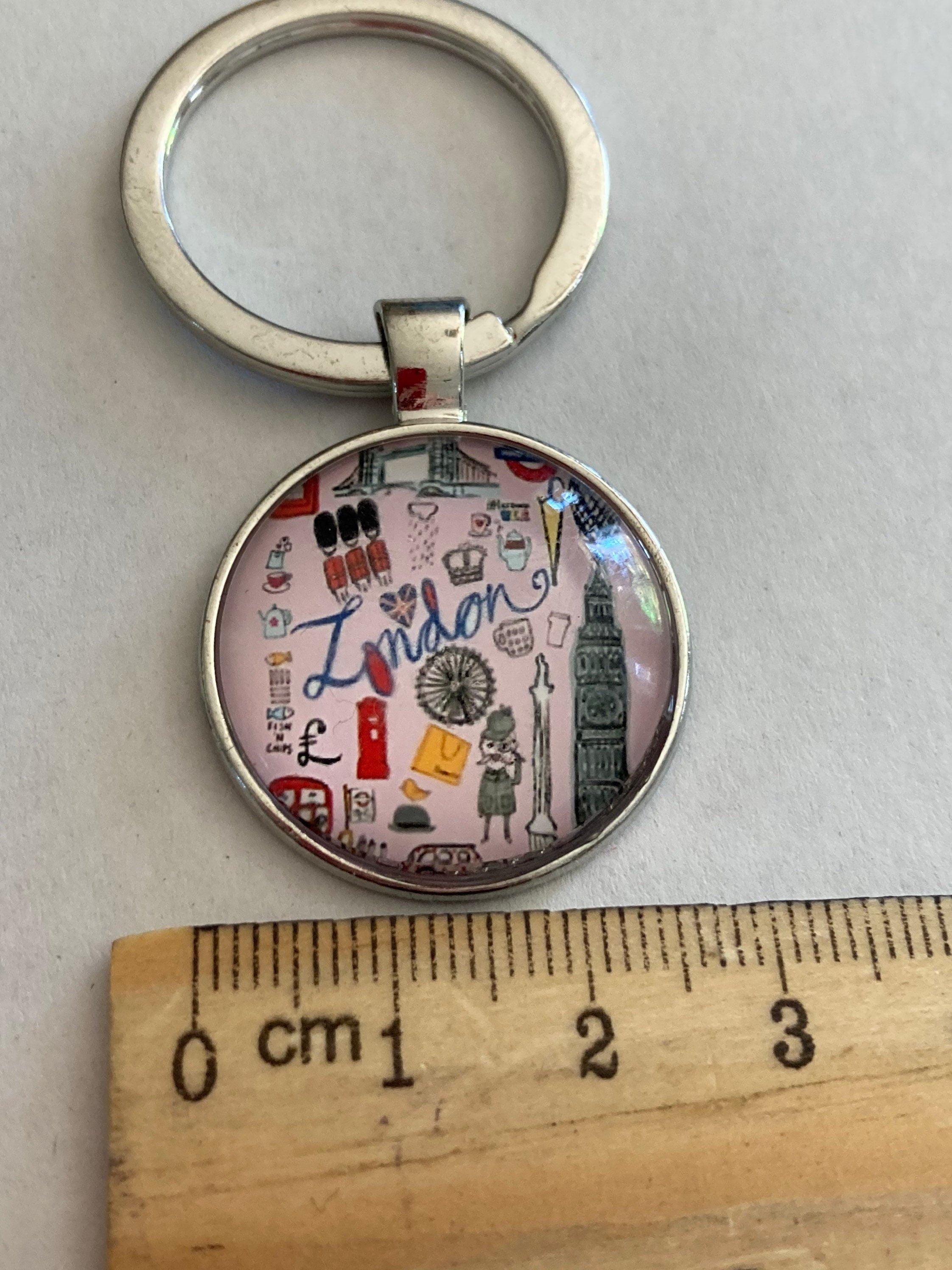 City of London silver tone pink keyring Union Jack uk souvenir