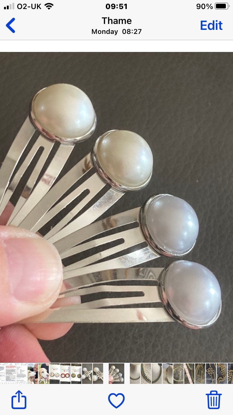 white faux Pearl silver keyring with 25mm plastic domed Pearl cabochon