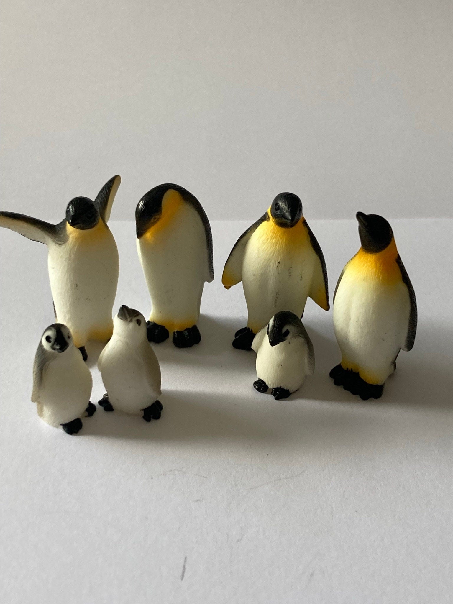 1 x PENGUIN cake topper decoration Christmas reusable looking up left