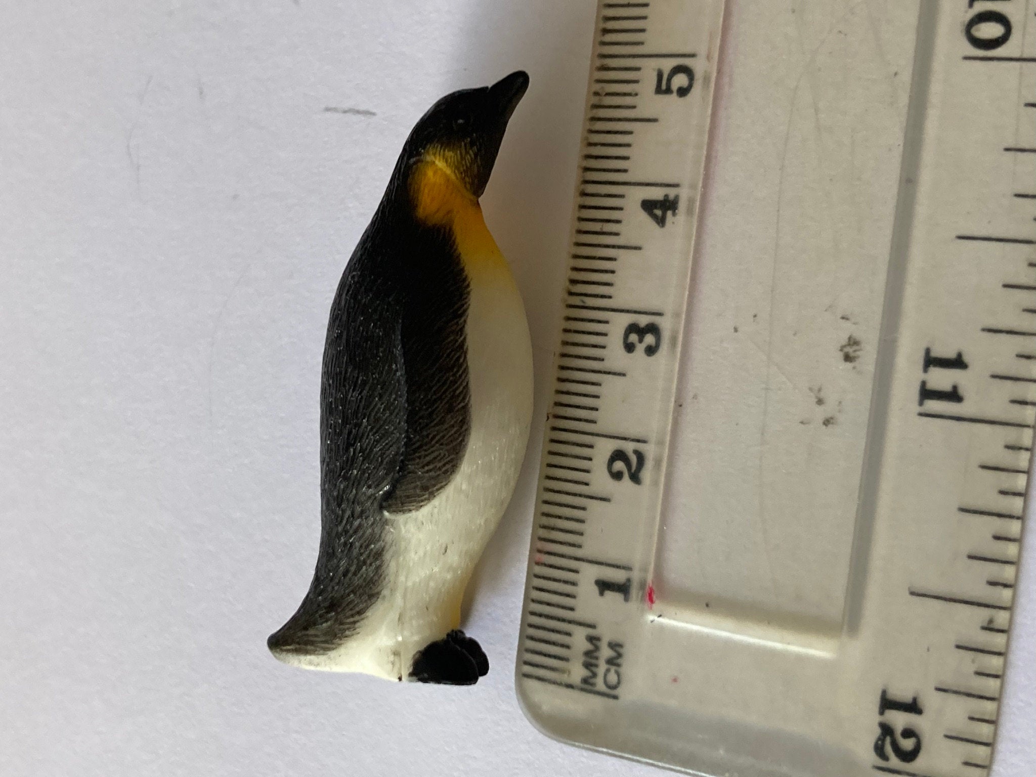 1 x PENGUIN cake topper decoration Christmas reusable looking up left