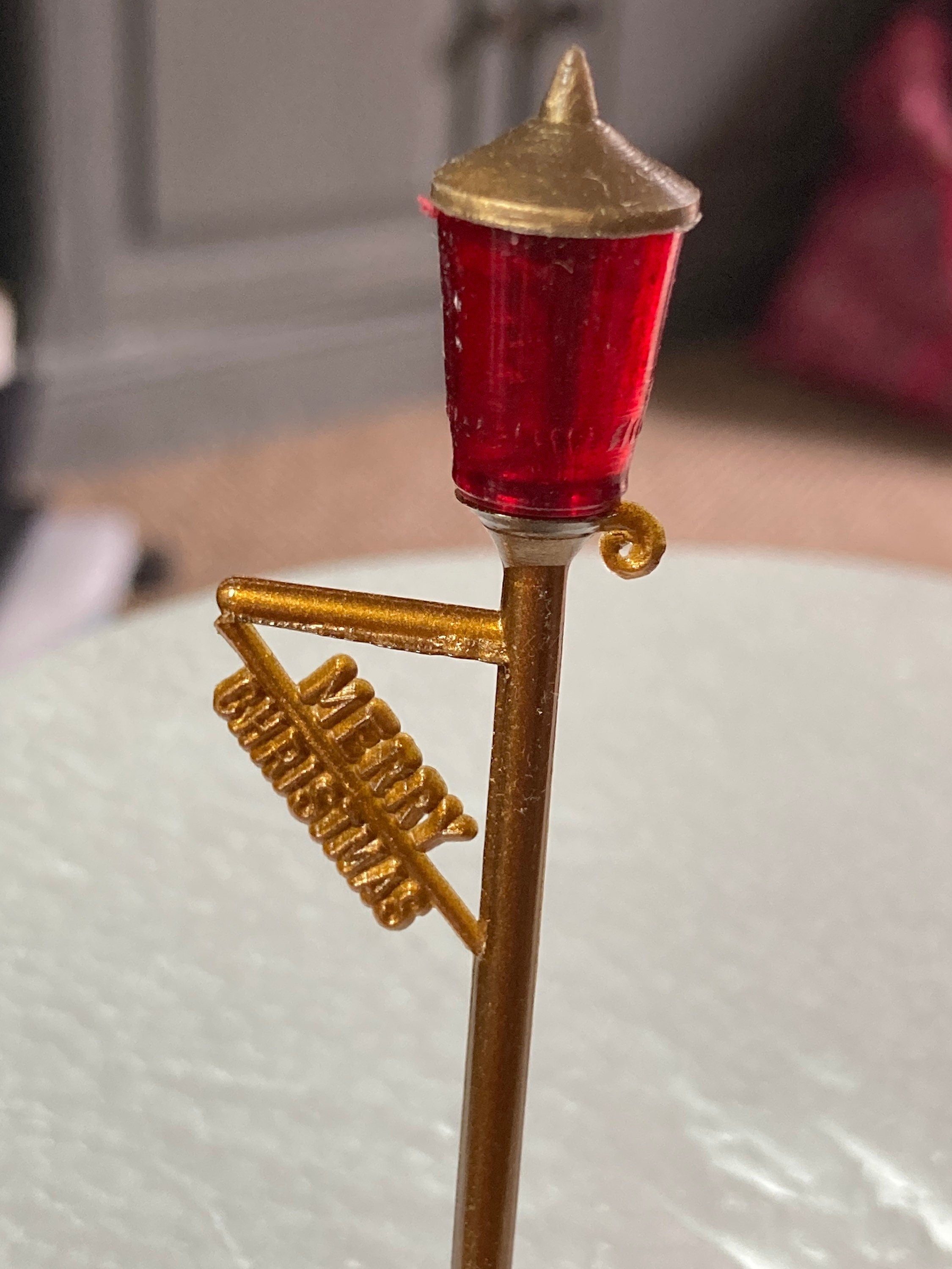 Xmas Cake Topper Vintage 1960s 1 x miniature Red lantern street light