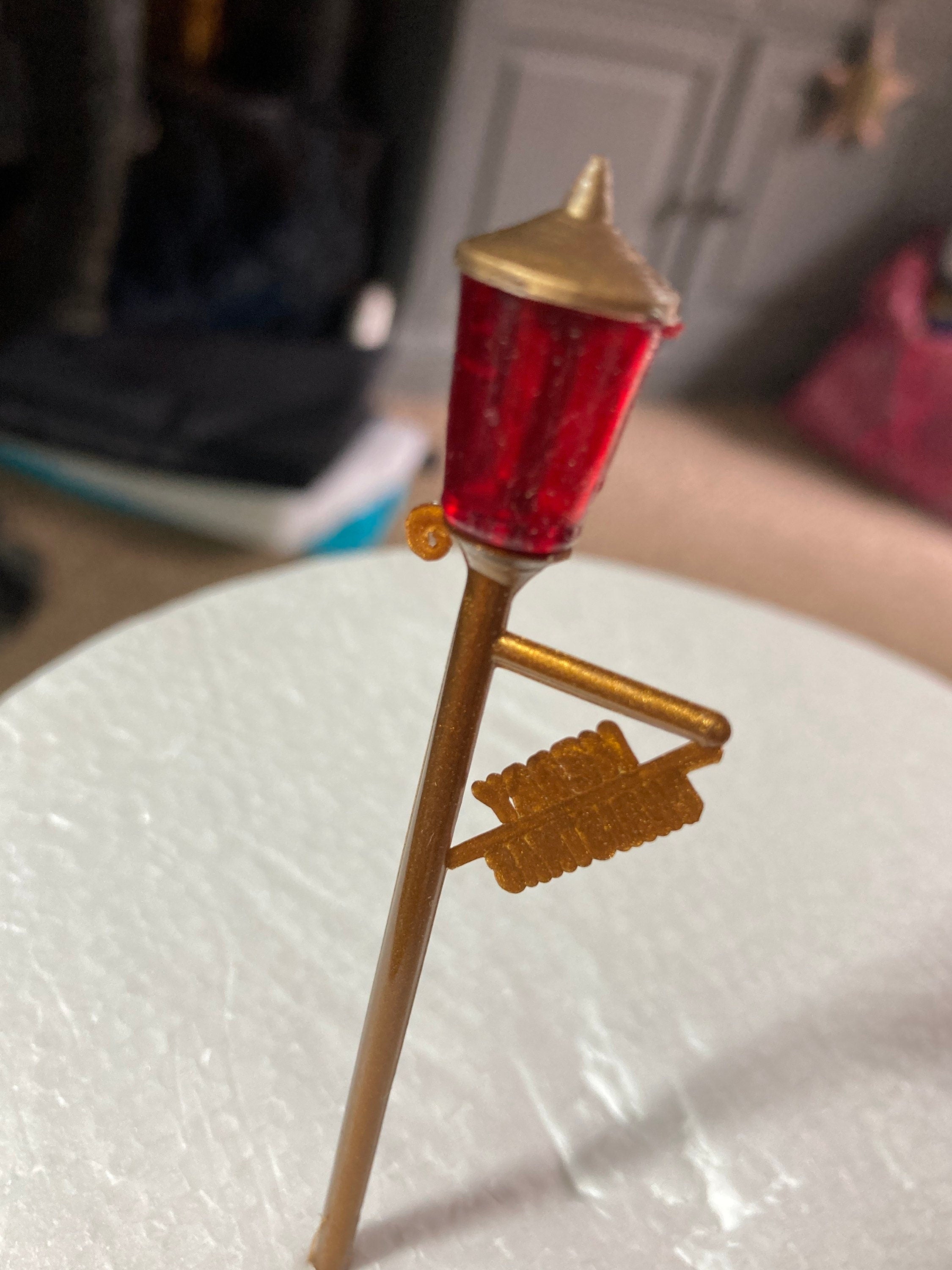 Xmas Cake Topper Vintage 1960s 1 x miniature Red lantern street light