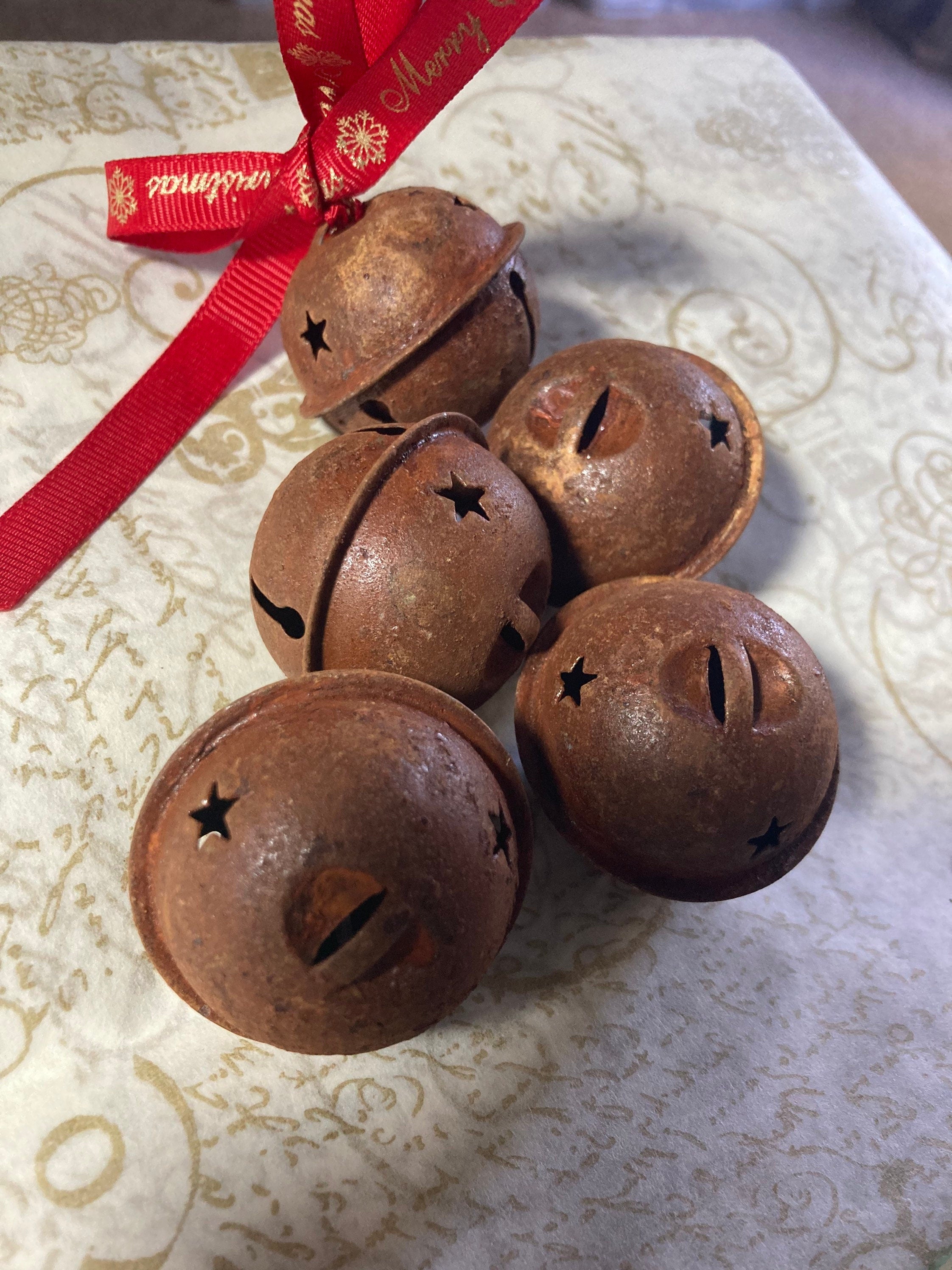 3 Rusty Brass Jingle Bells: 3.5cm Christmas Craft Bells