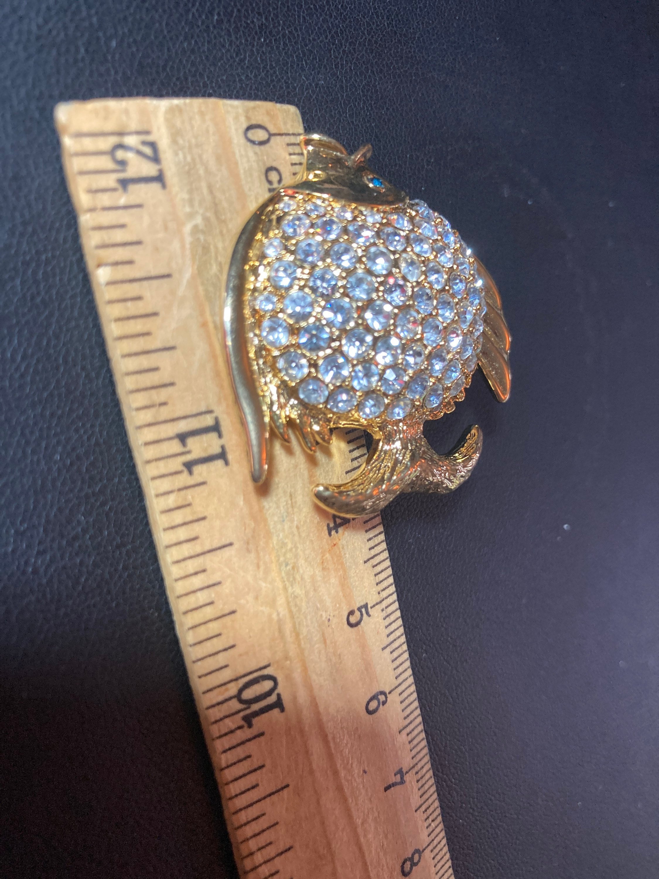 vintage diamanté fish brooch paste rhinestone gold tone
