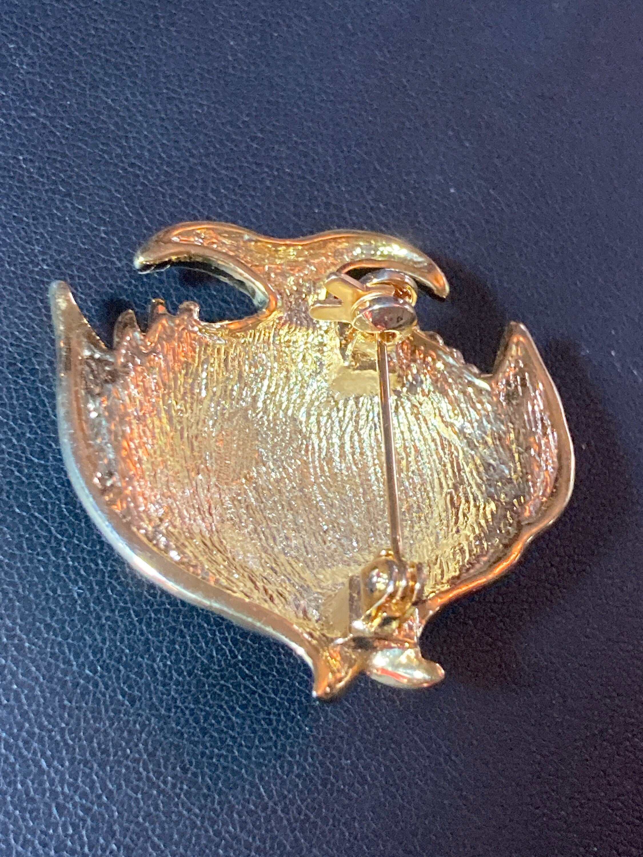 vintage diamanté fish brooch paste rhinestone gold tone