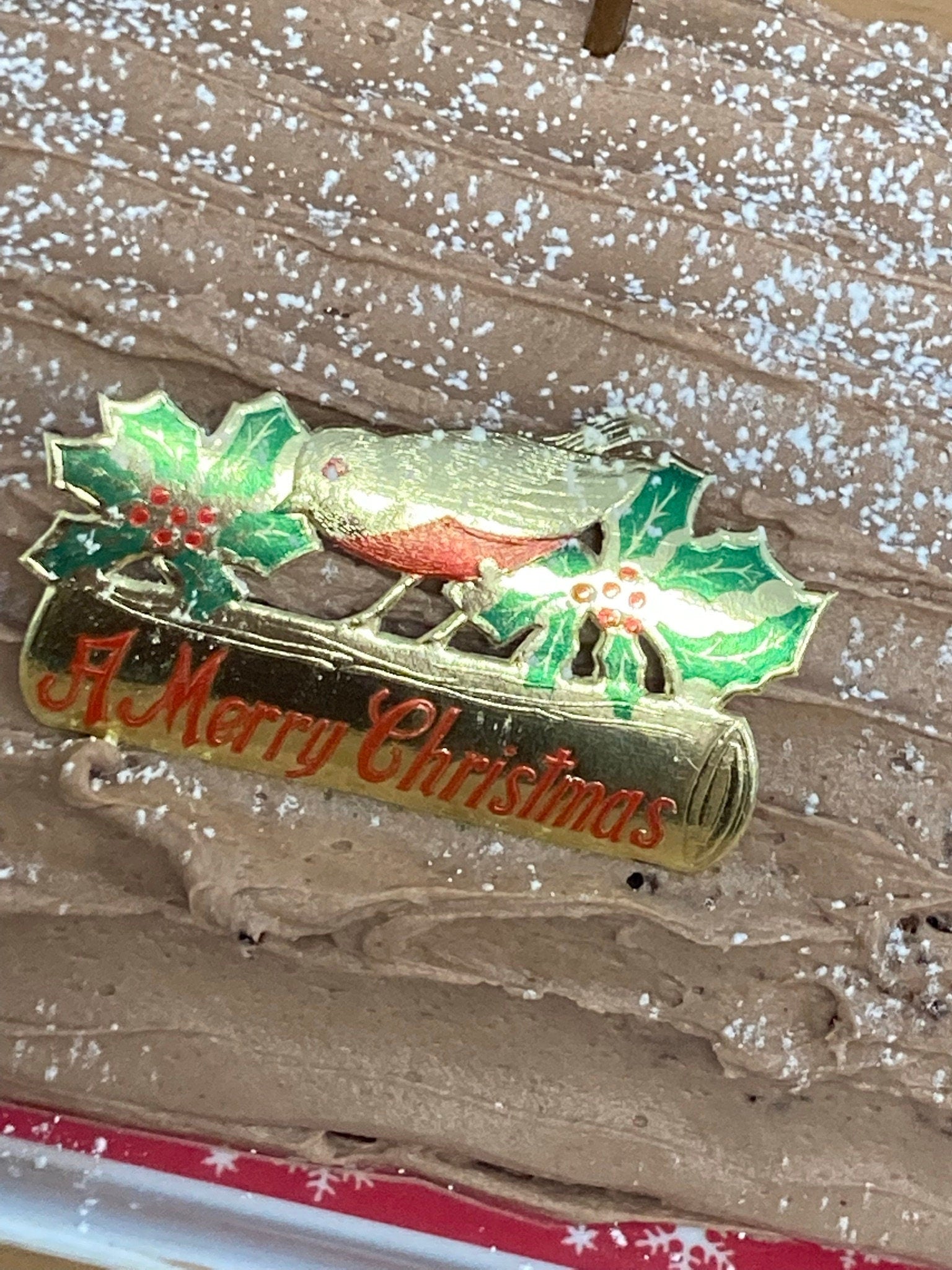 traditional A Merry Christmas with robin cardboard cake topper