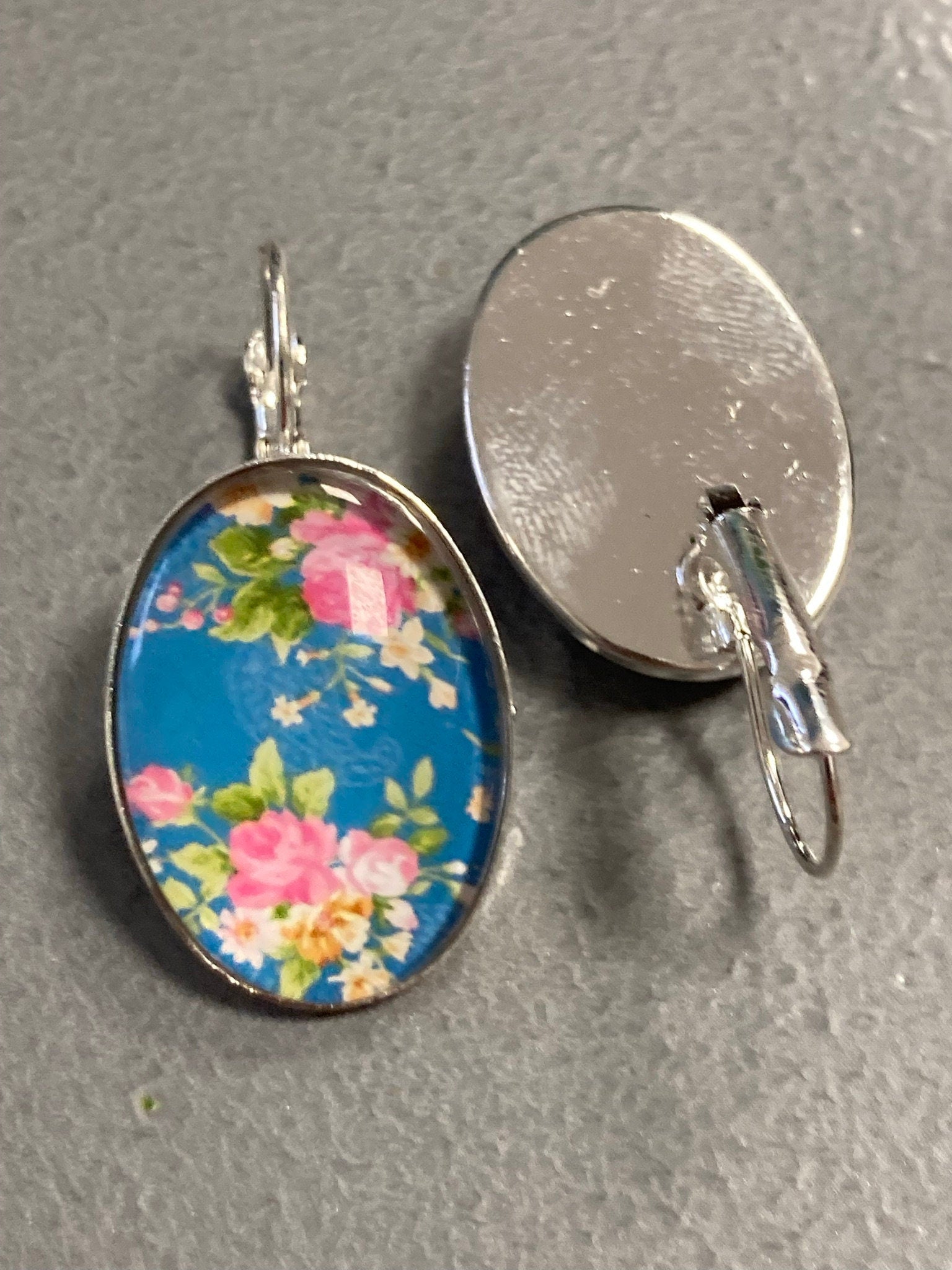 Pink roses garden flowers oval glass cabochon earrings