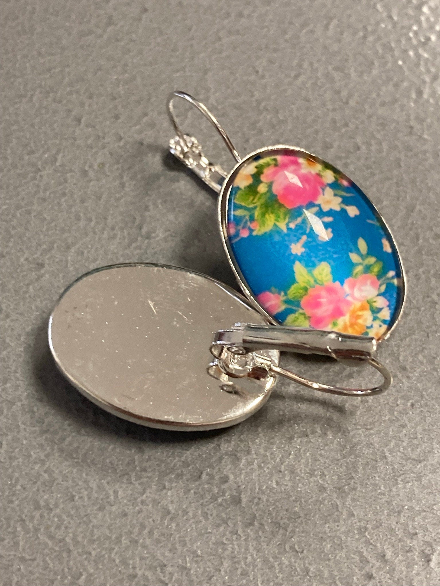 Pink roses garden flowers oval glass cabochon earrings