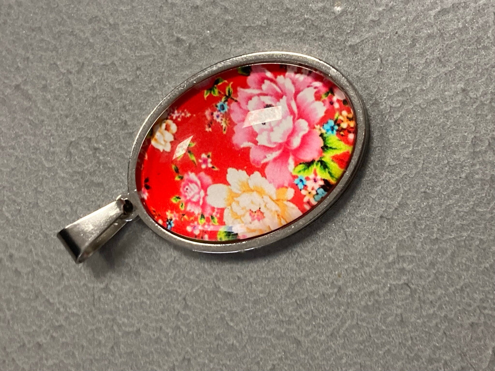 Floral Glass Cabochon Pendant: Red & Pink Roses, Silver Plated