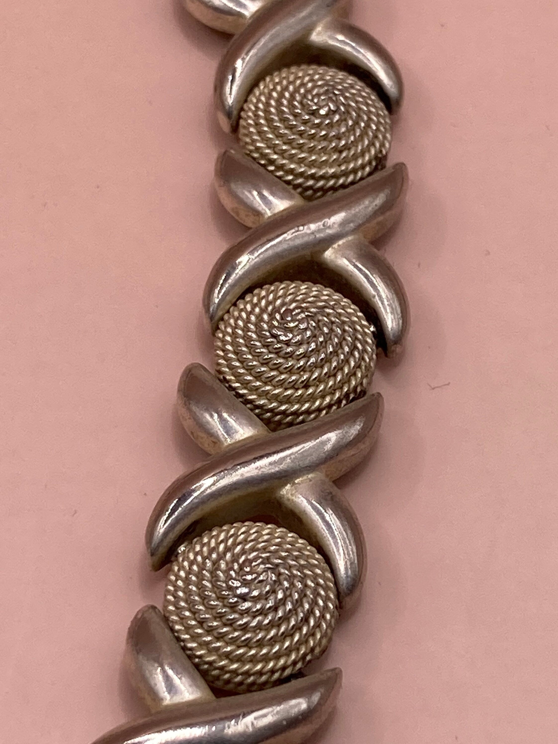 modernist silver tone Wide chain Link necklace