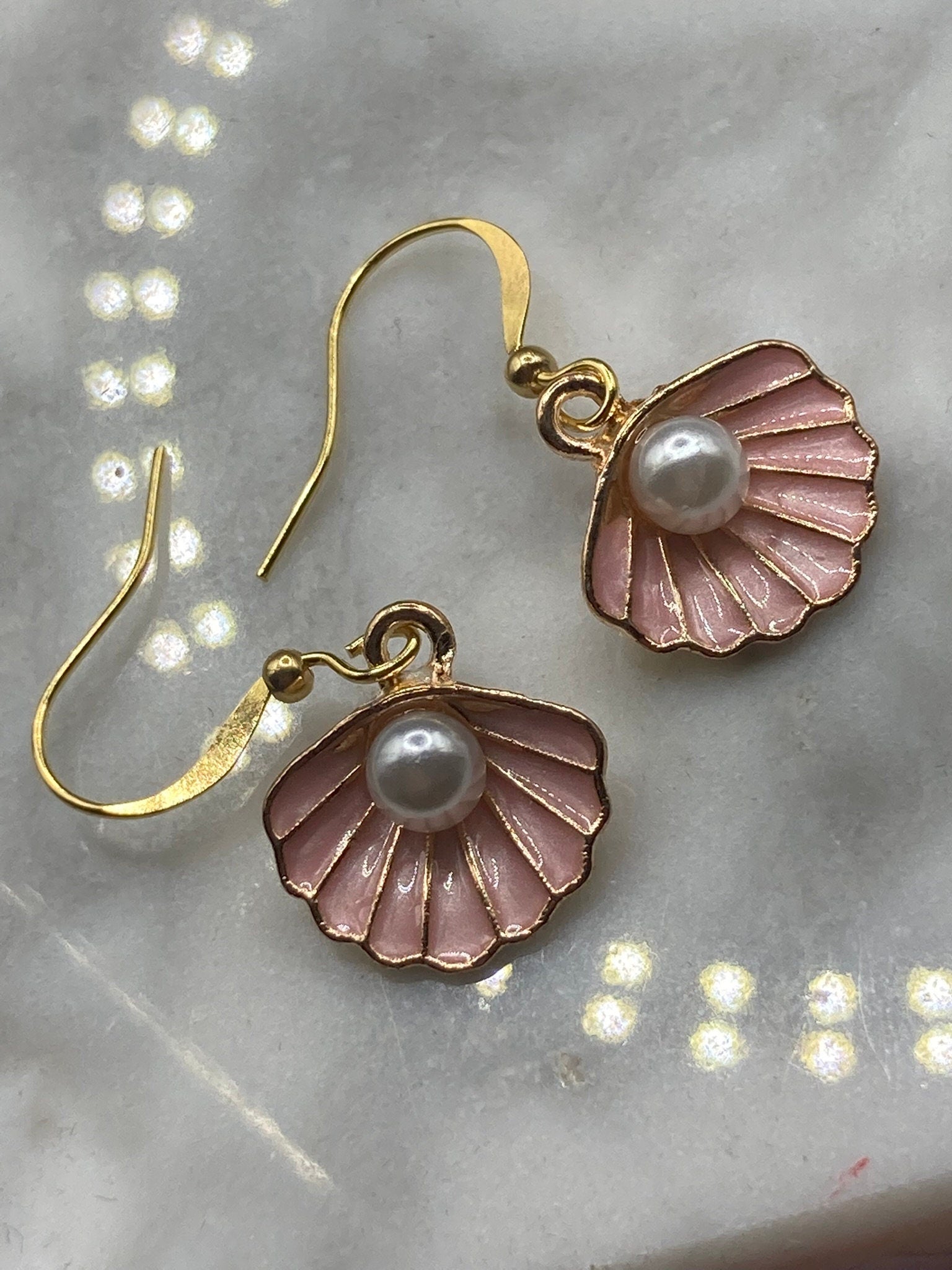 pink enamel oyster shell pearl gold tone small drop earrings