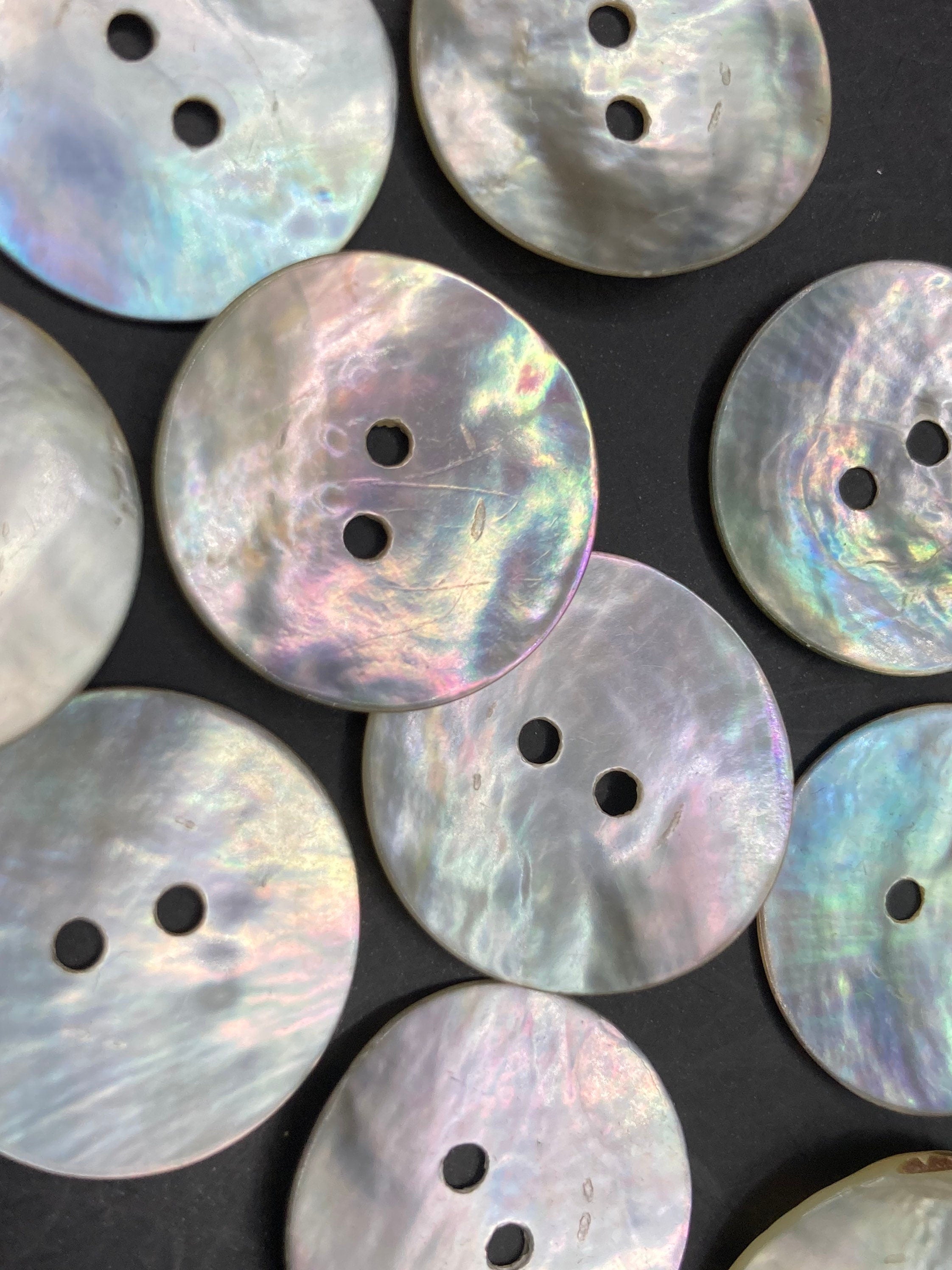 10 x 20mm large round shell MOP Mother of Pearl Buttons