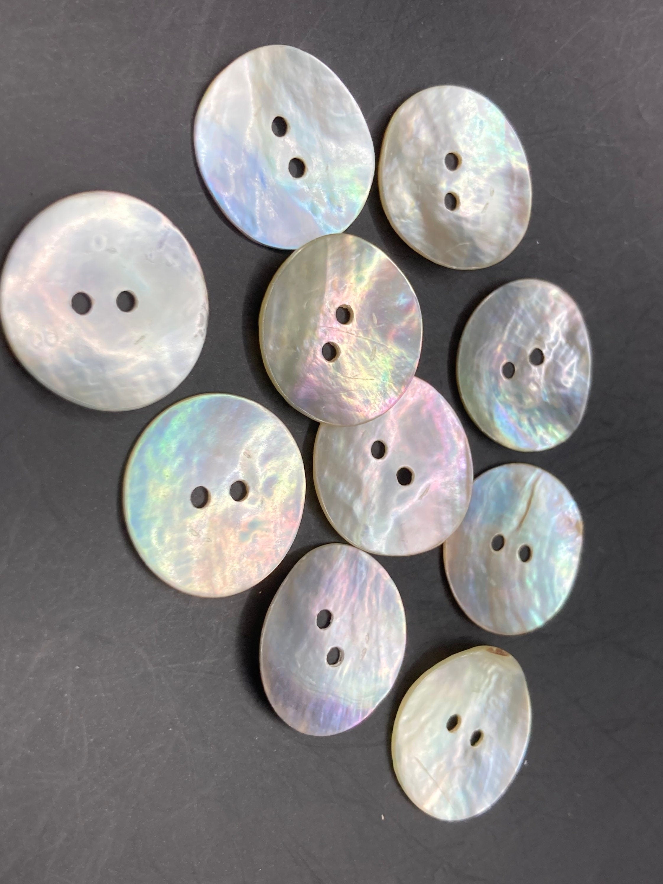 10 x 20mm large round shell MOP Mother of Pearl Buttons