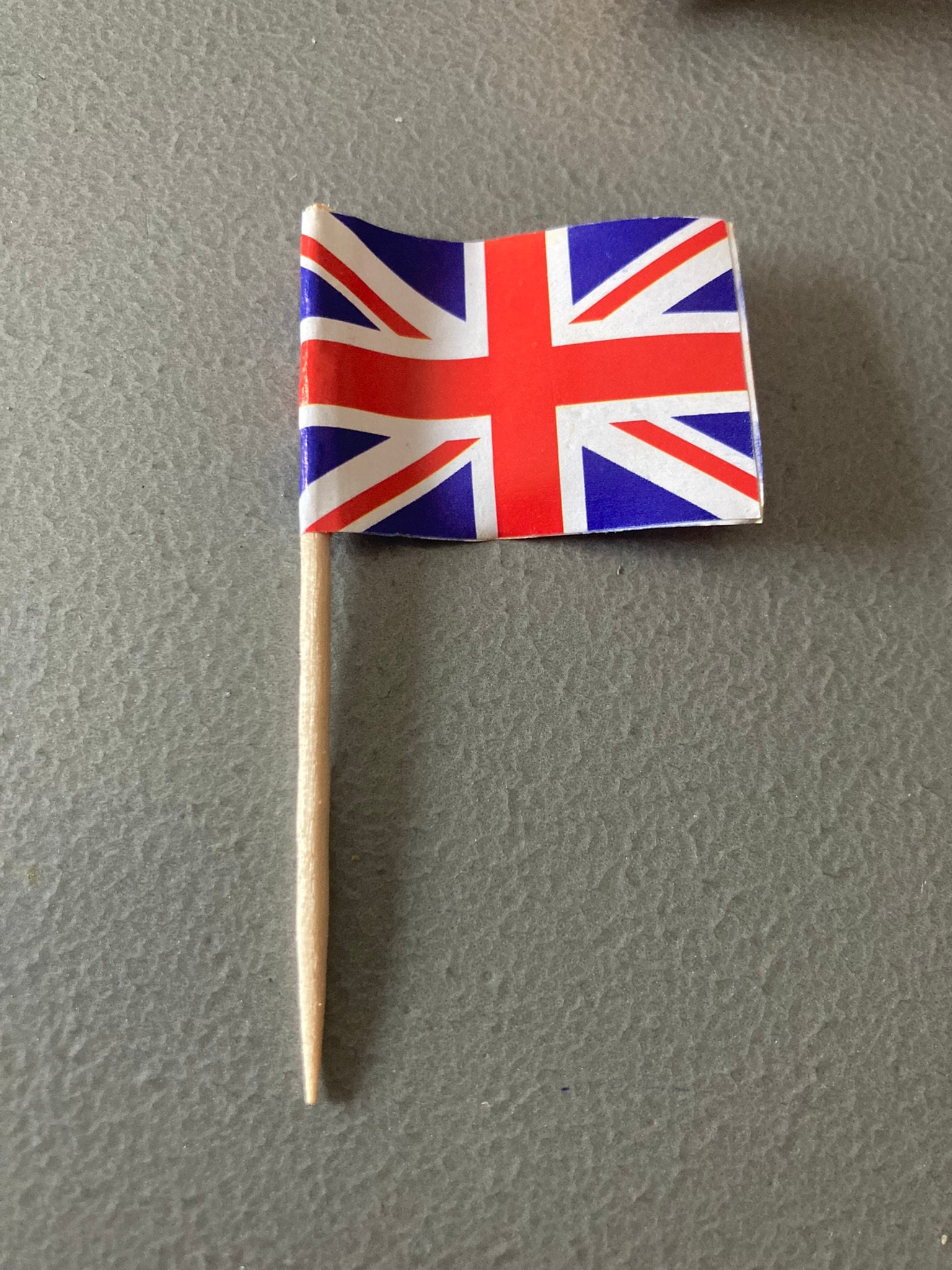 pack of 50 x Union Jack Flag Cocktail Sticks kings coronation cupcake toppers